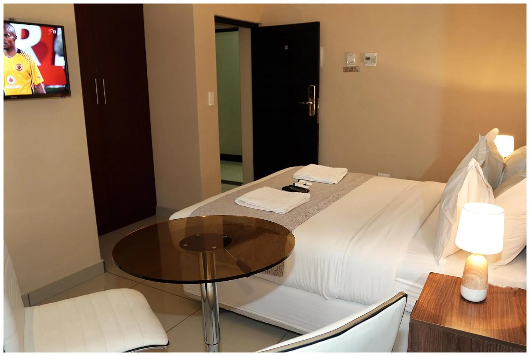 Bed in Eagle Nest Luxury Accommodation