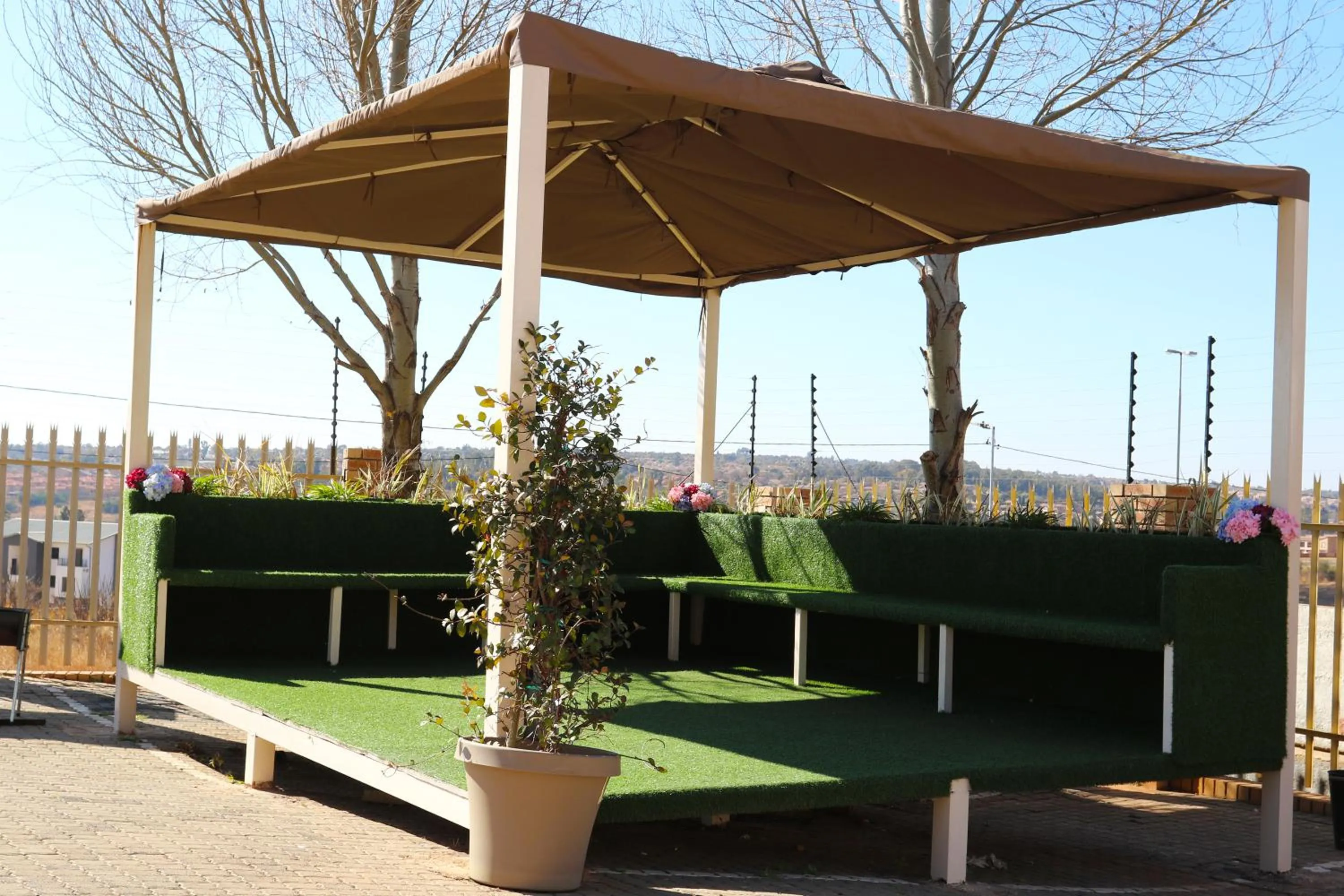 Eagle Nest Luxury Accommodation