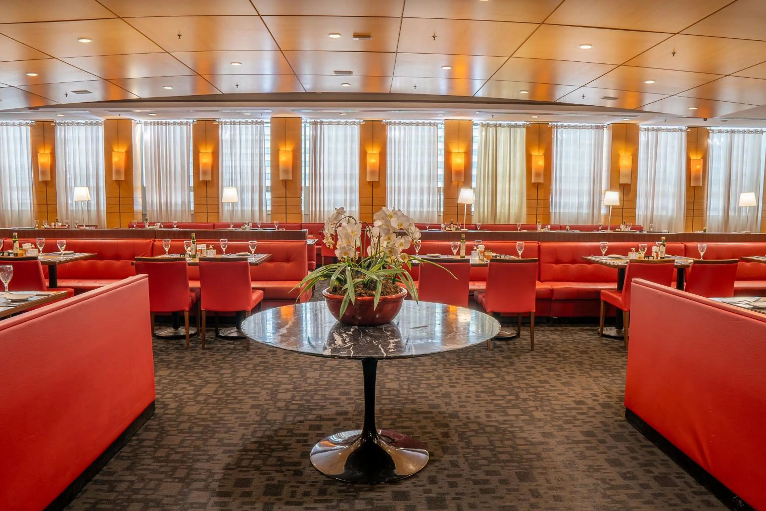 Restaurant/places to eat in Hotel Nacional Inn Jaragua Sao Paulo