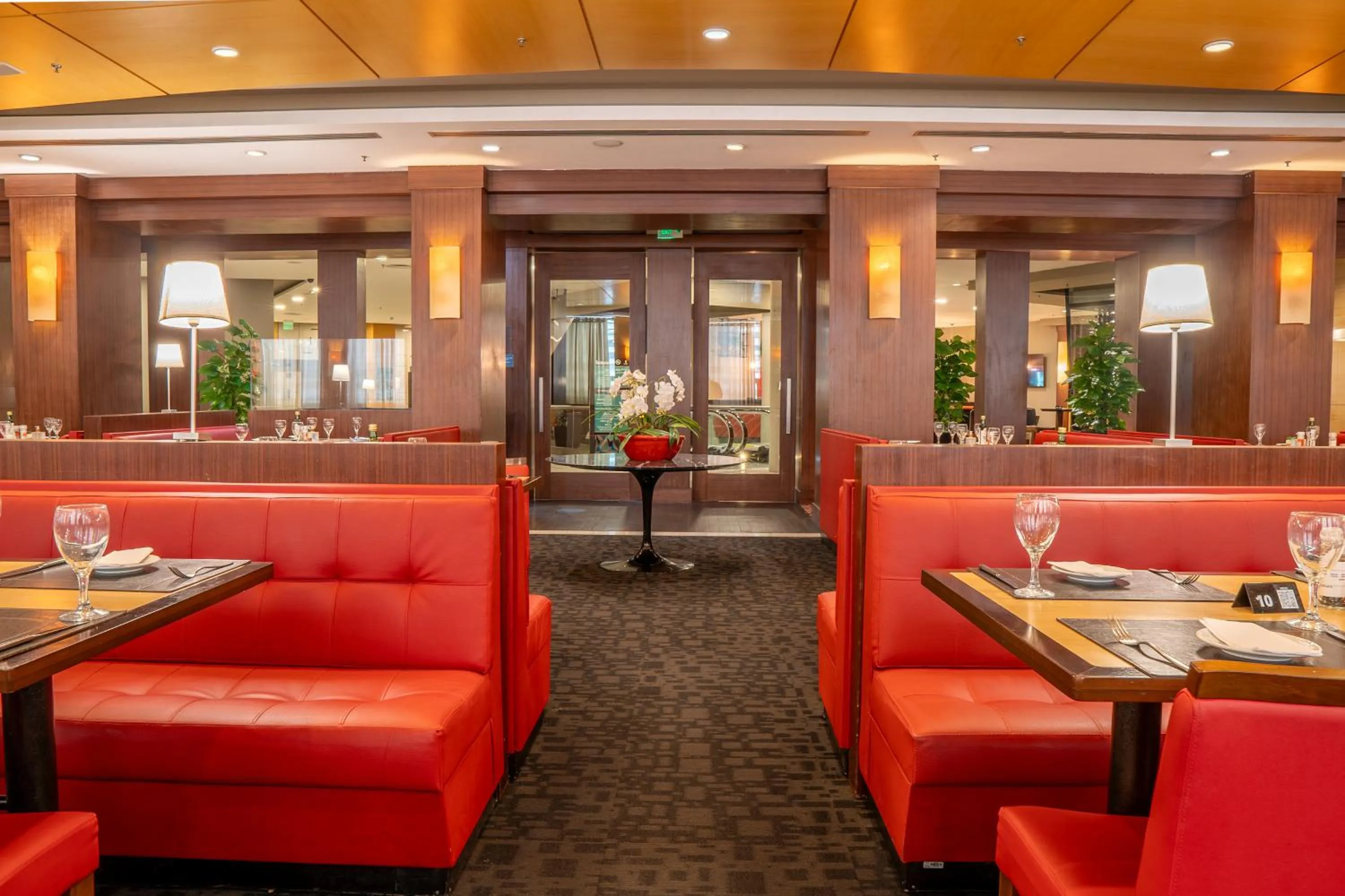 Restaurant/places to eat in Hotel Nacional Inn Jaragua Sao Paulo