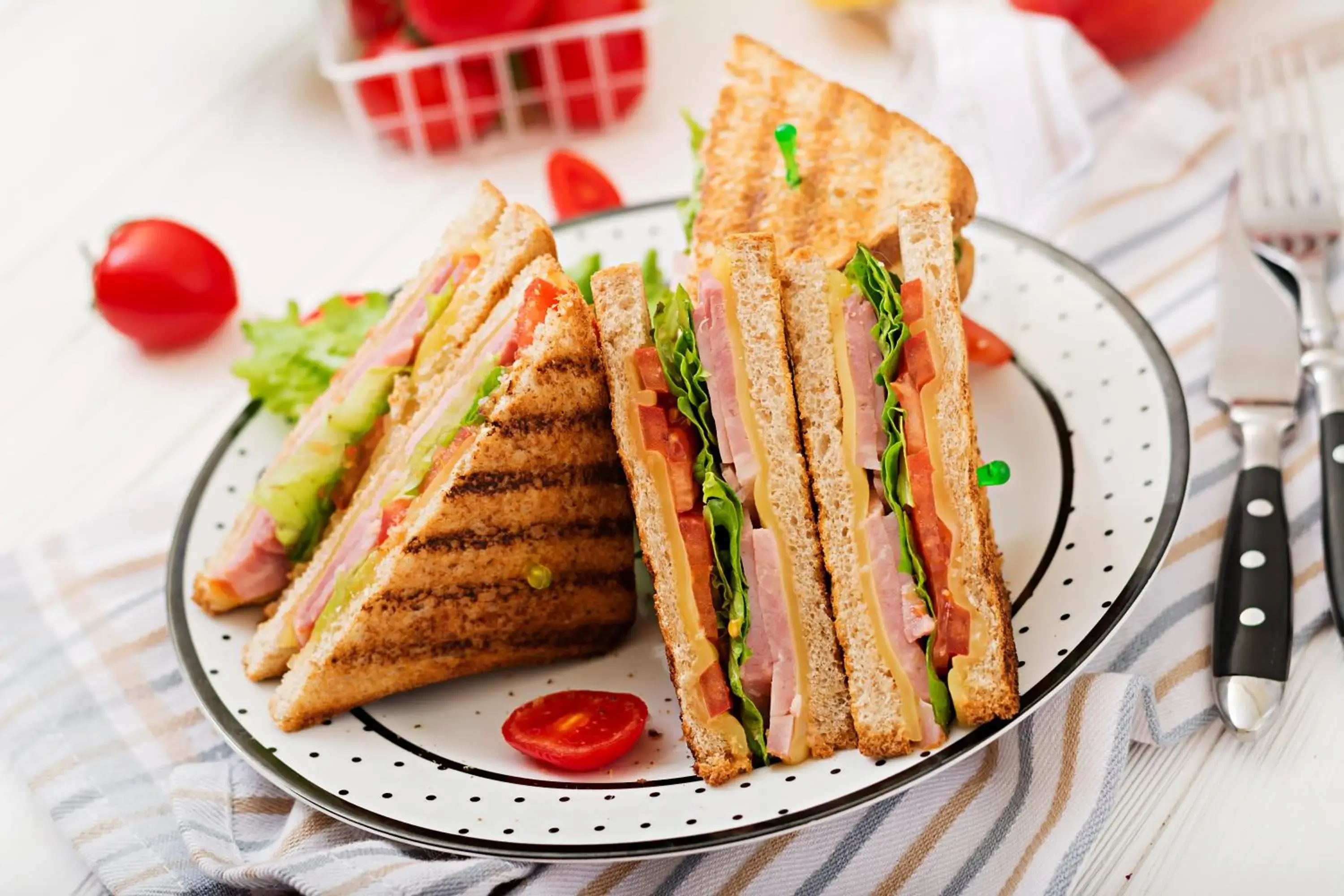 Restaurant/places to eat in Raksha Suites & Banquet Greater Noida Restaurant/places to eat in Raksha Suites & Banquet Greater Noida