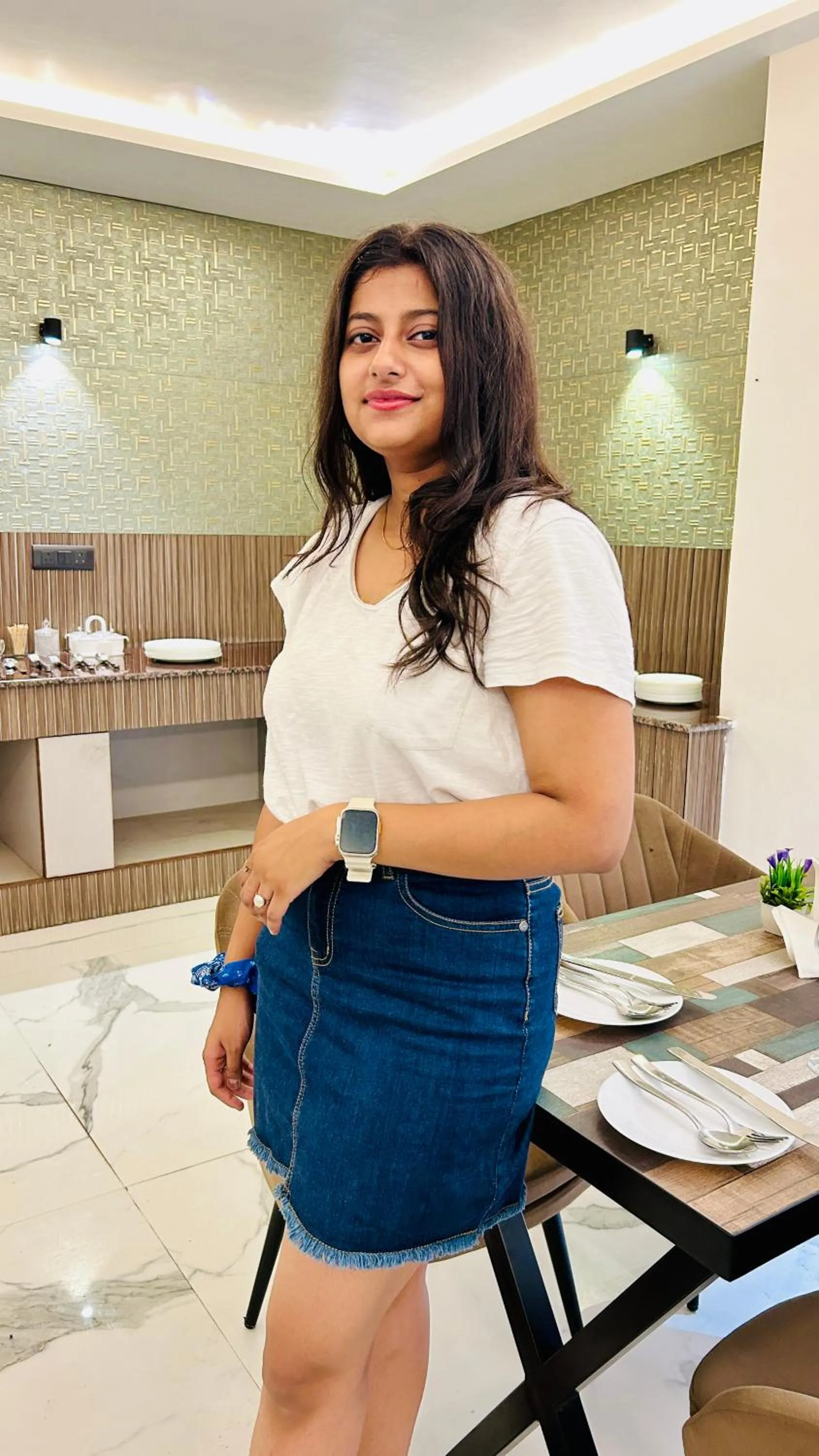 Restaurant/places to eat in Raksha Suites & Banquet Greater Noida