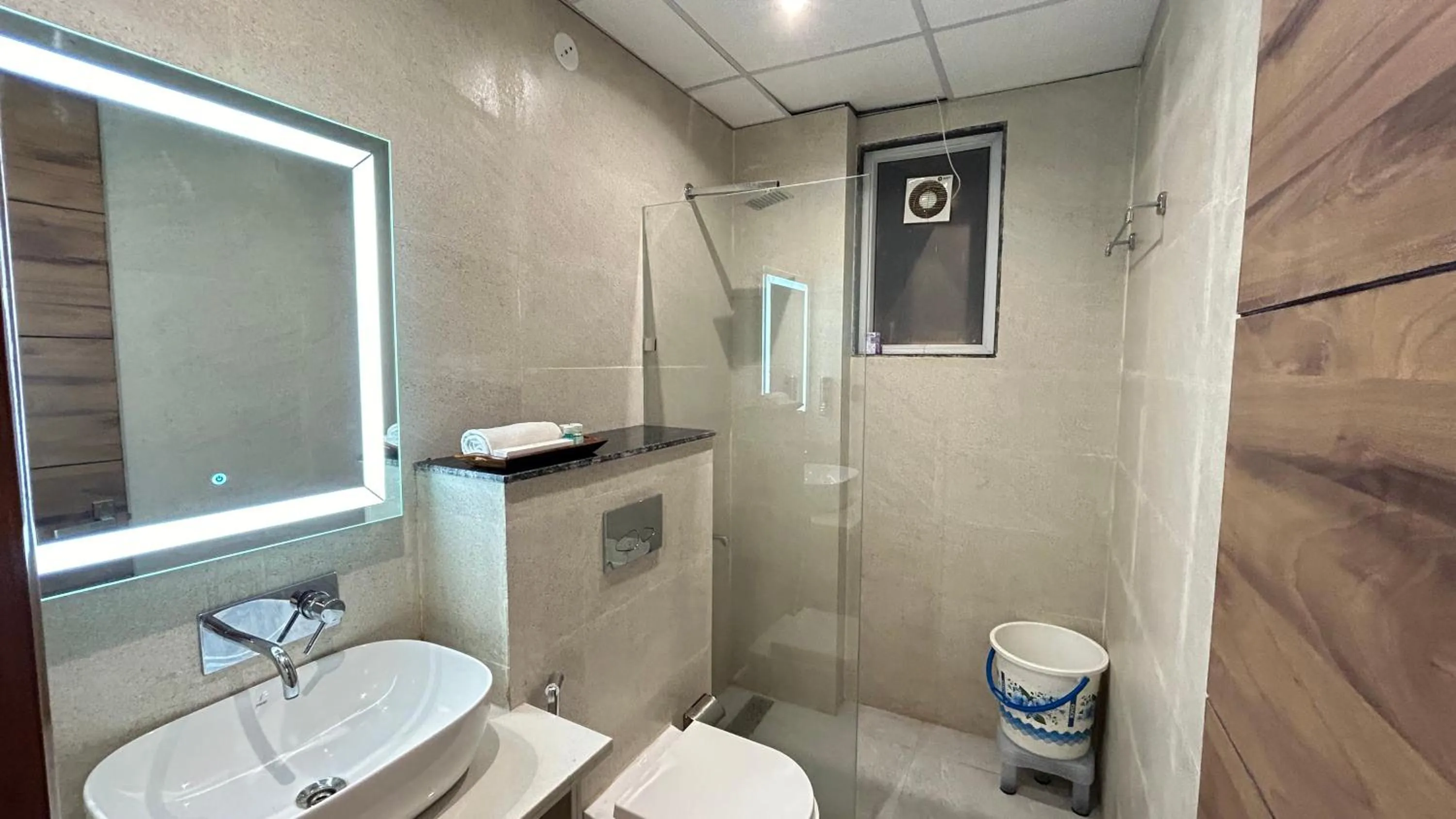 Bathroom in Raksha Suites & Banquet Greater Noida
