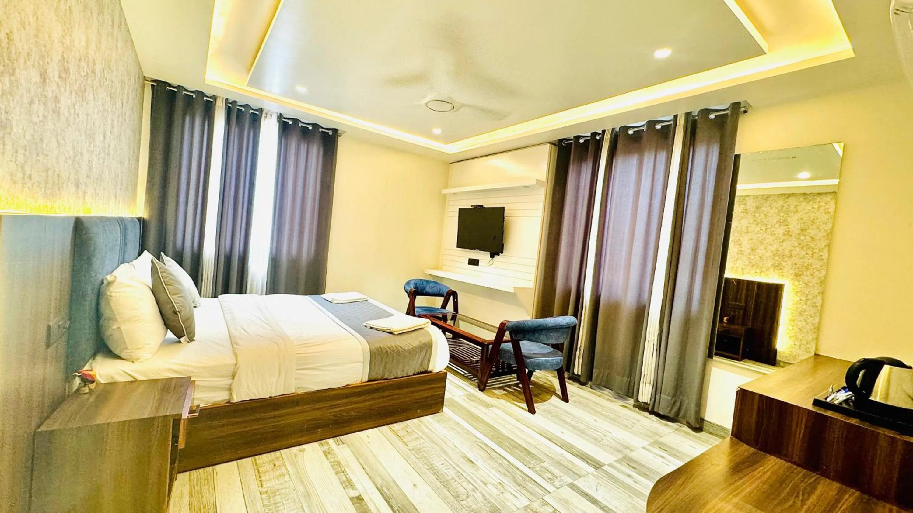 Bed in Raksha Suites & Banquet Greater Noida