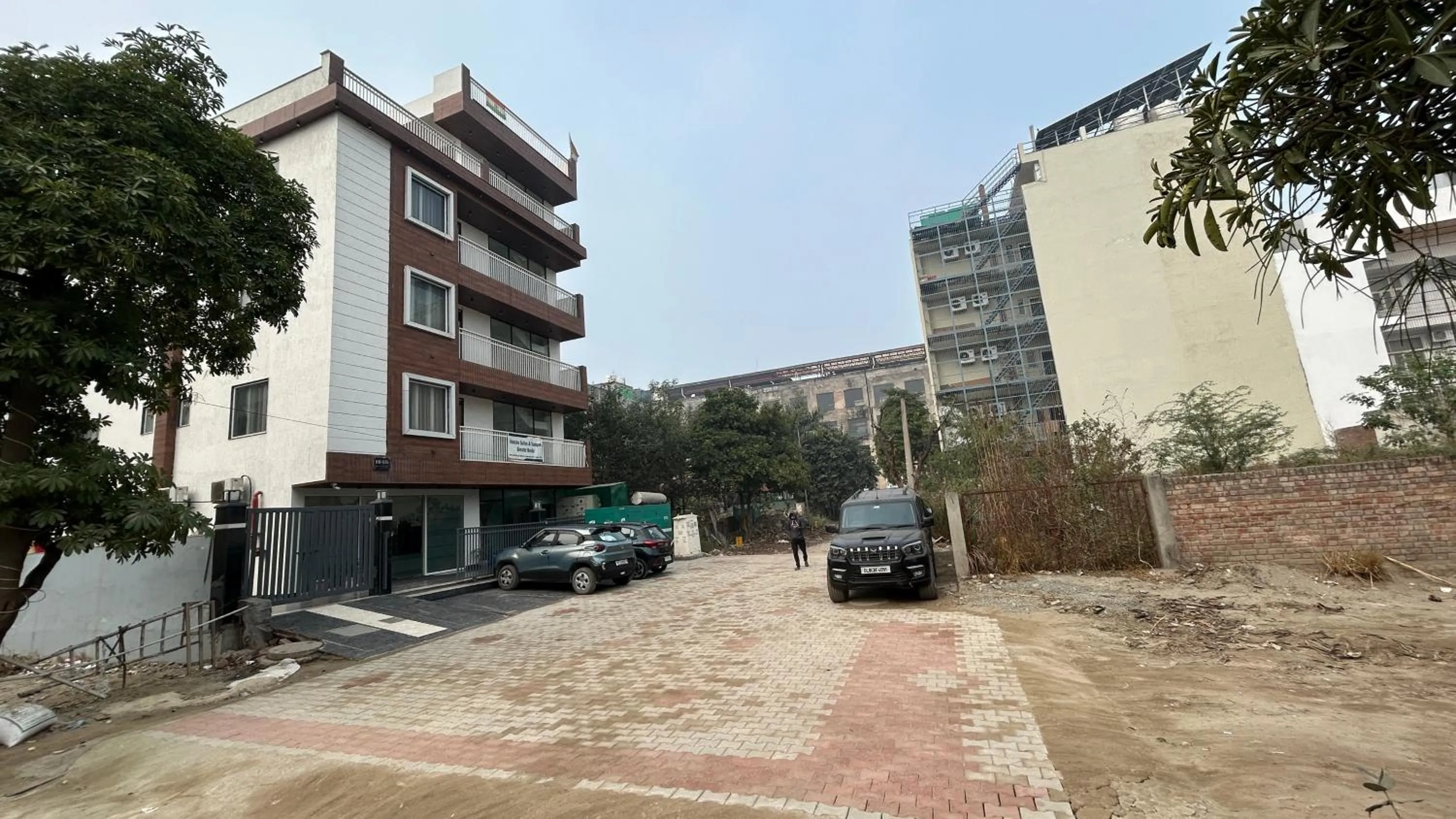 Property building in Raksha Suites & Banquet Greater Noida