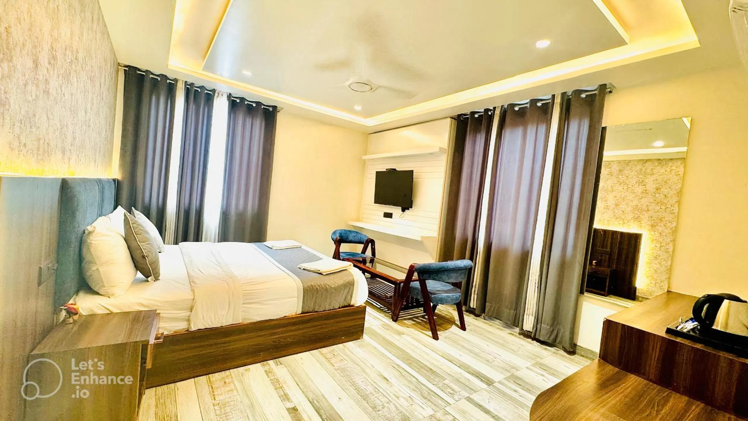 Bed in Raksha Suites & Banquet Greater Noida
