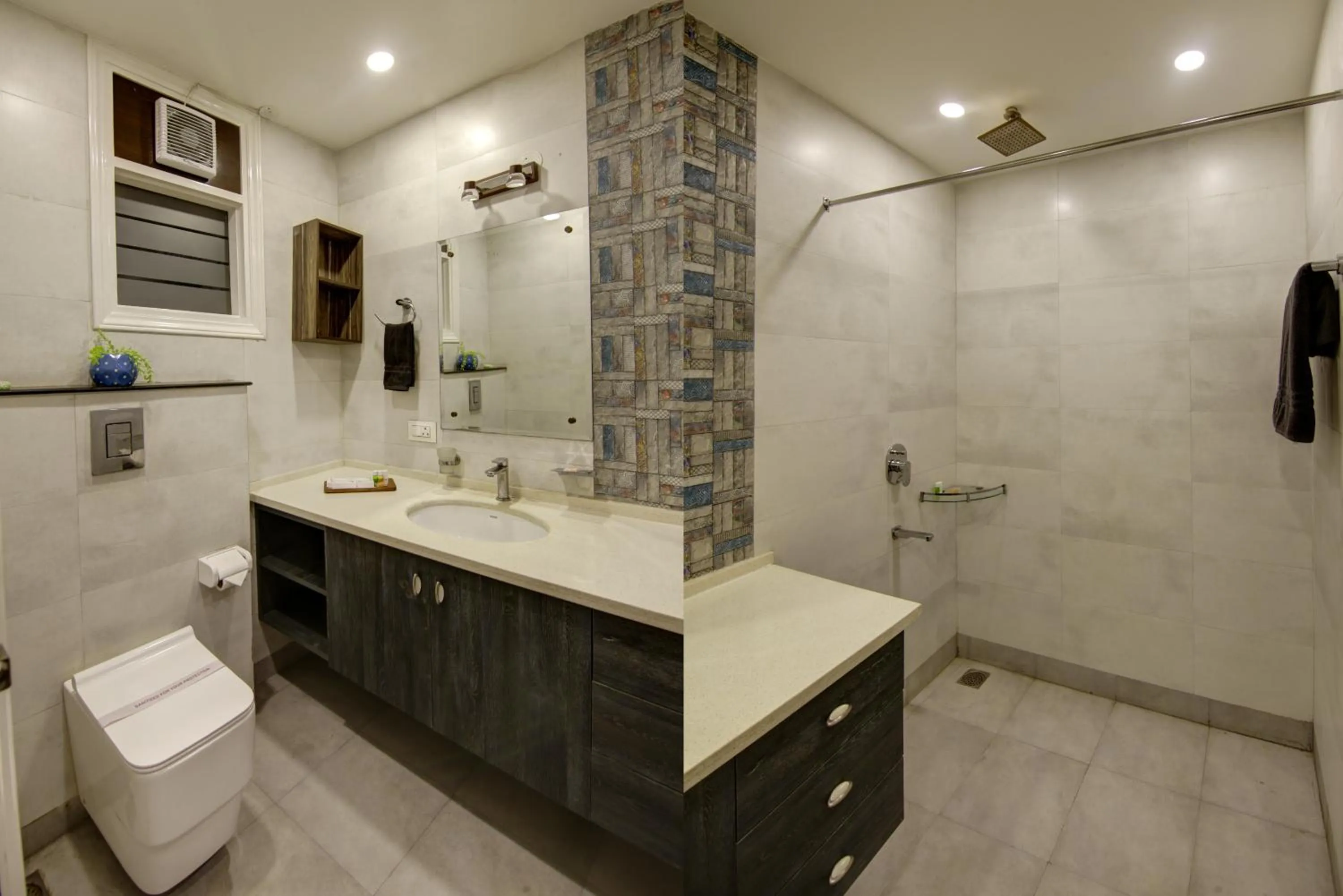 Bathroom in SONESTA LUXURY APARTMENT