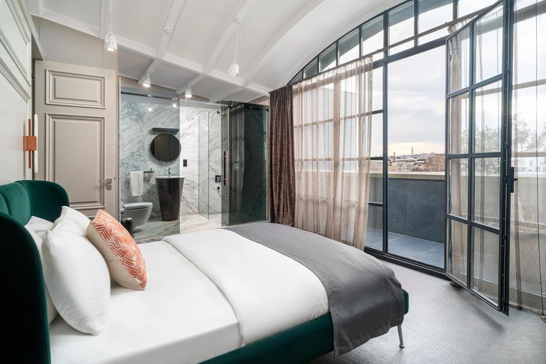 Bed in RA Apartments