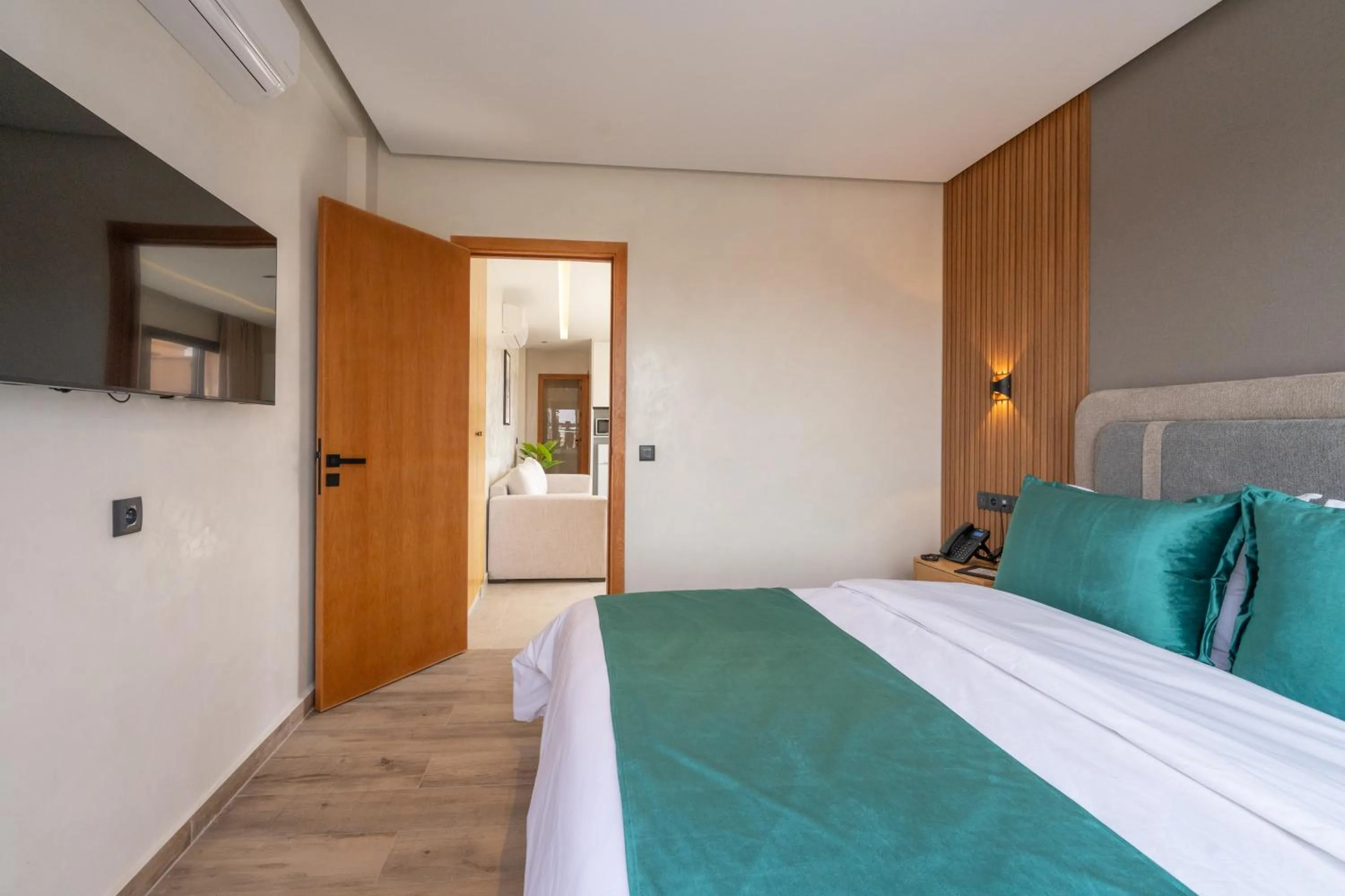 Bed in Appart Hôtel Rambla