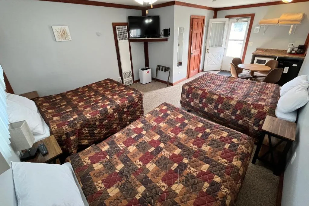 Bedroom, Bed in Honor Motel