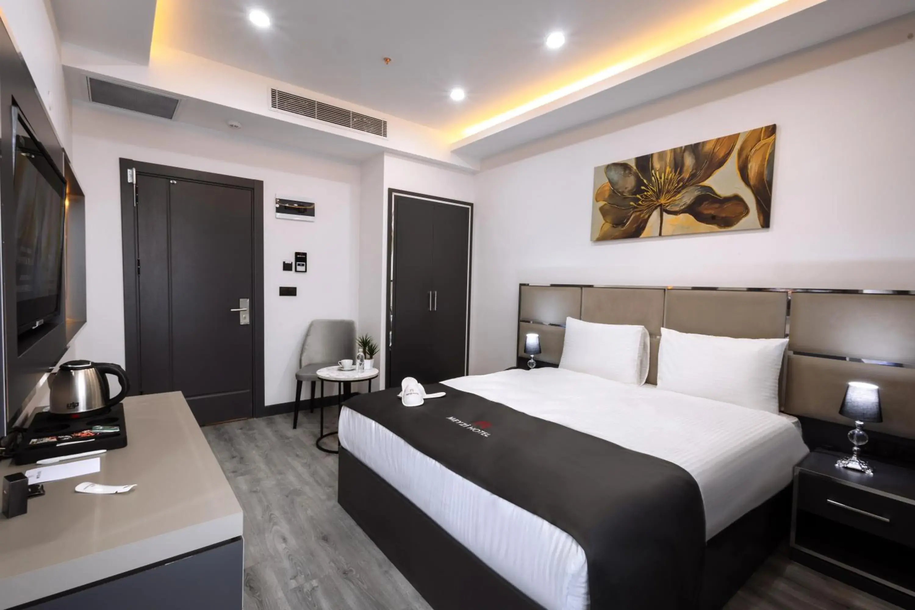 Bed in Meyzi Hotel Bed in Meyzi Hotel