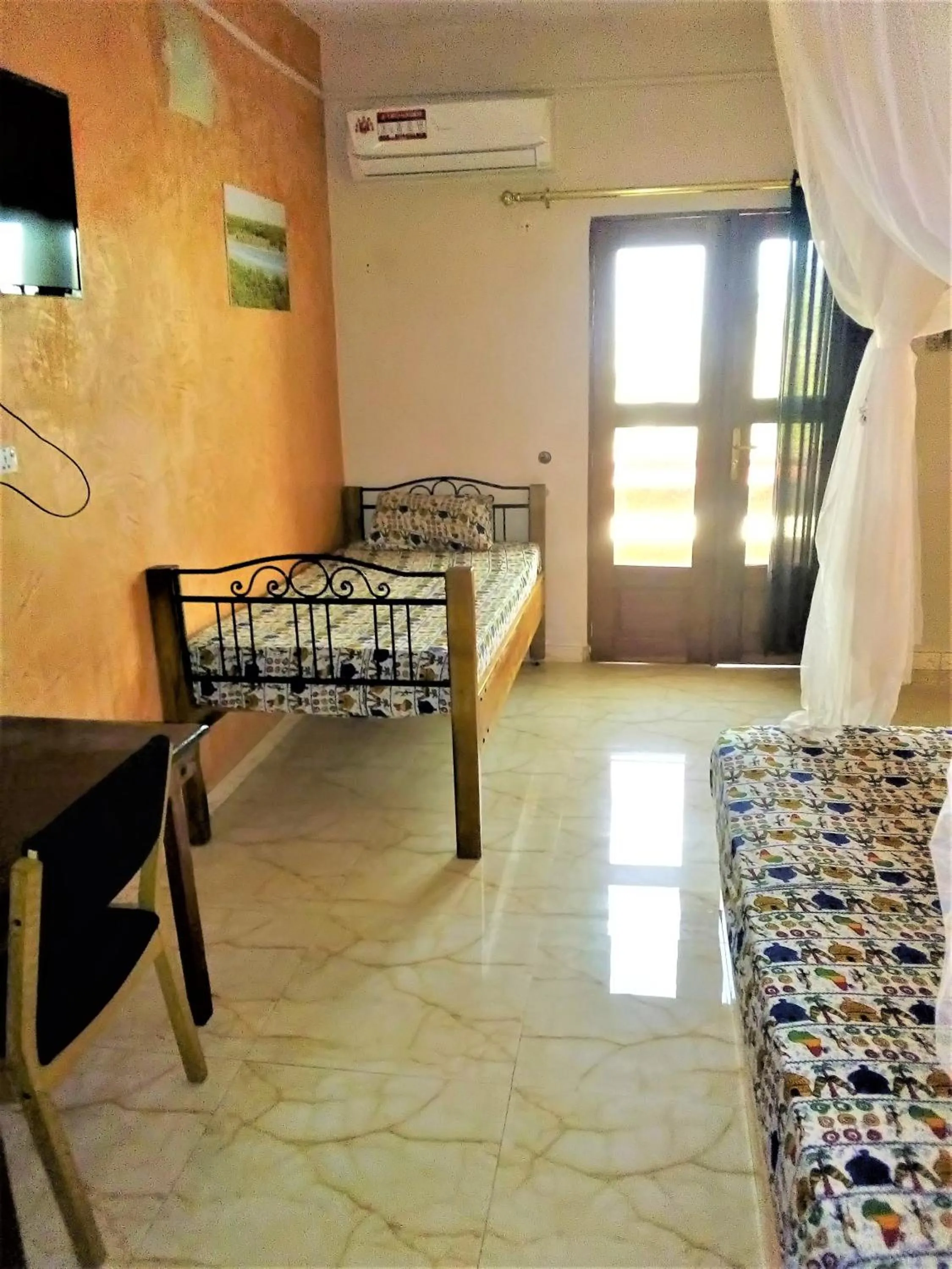 TV and multimedia, Bed in Le Chamama