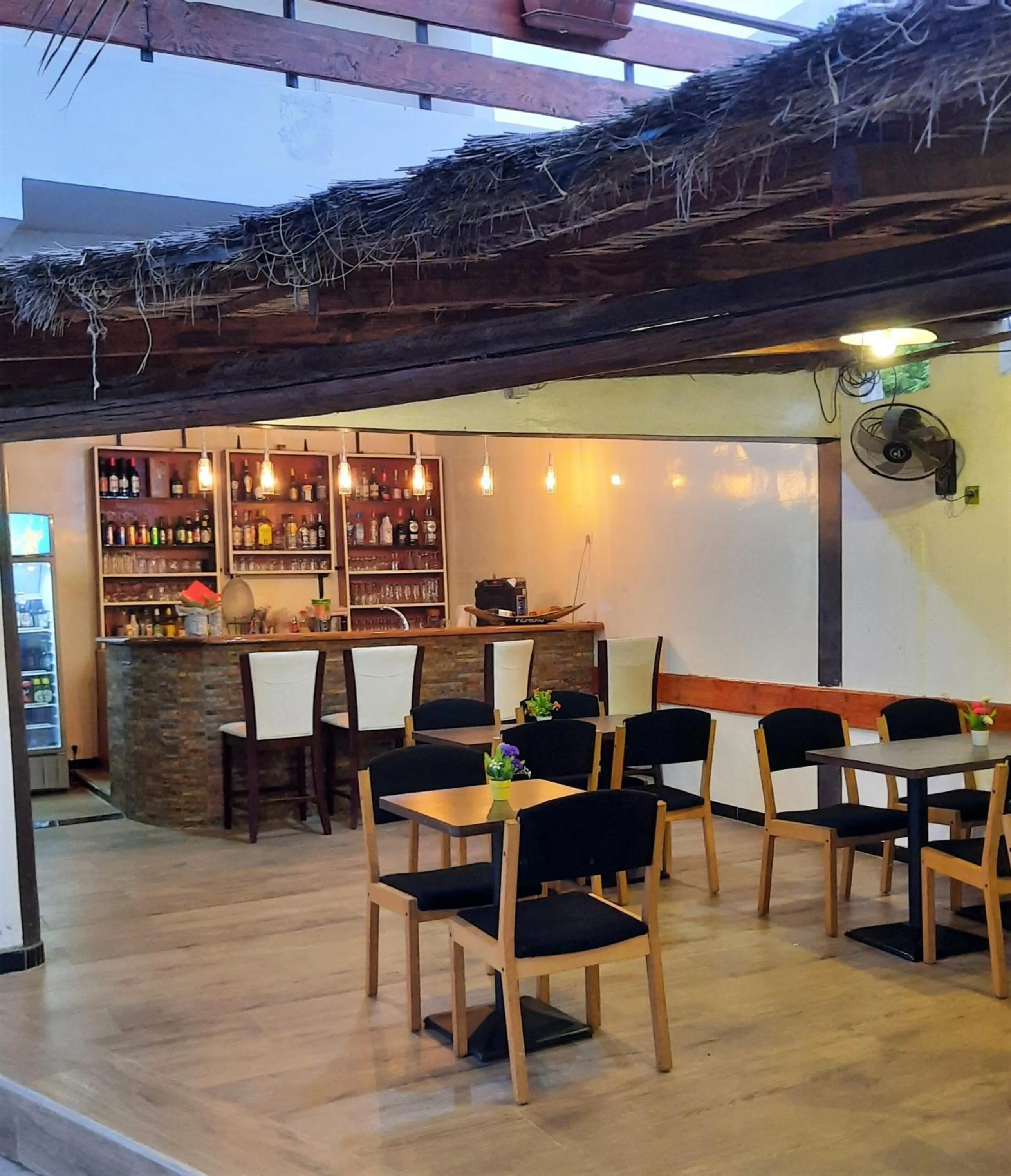 Lounge or bar in Le Chamama