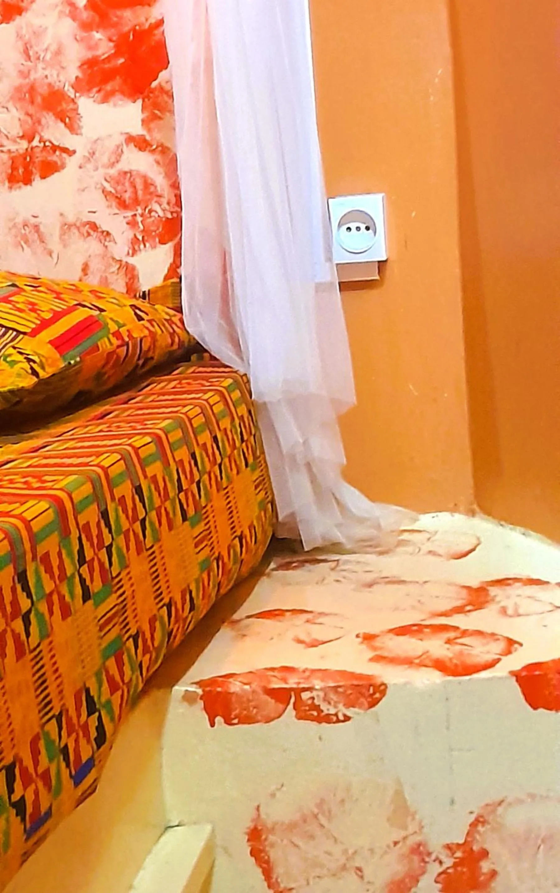 Property building, Bed in Le Chamama