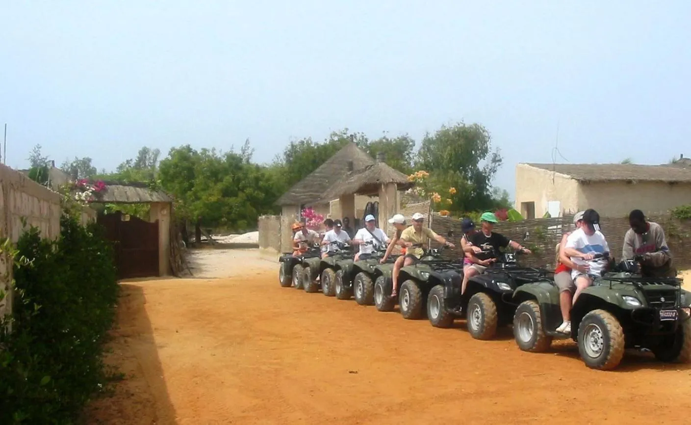 People in Le Chamama