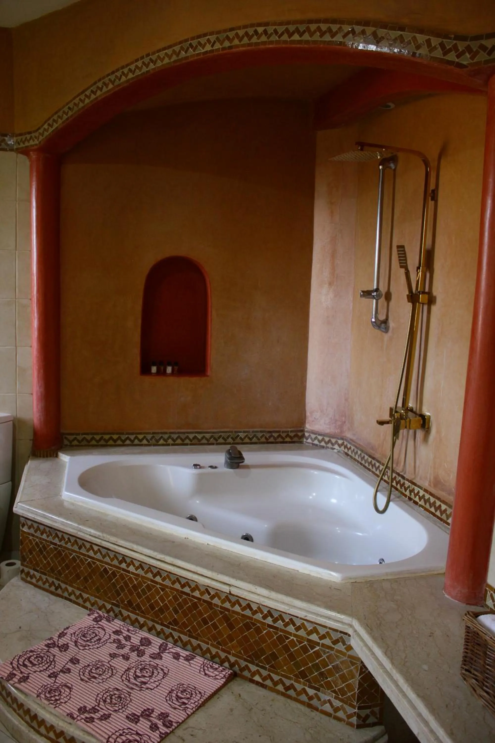 Bathroom in Riad Noumidya