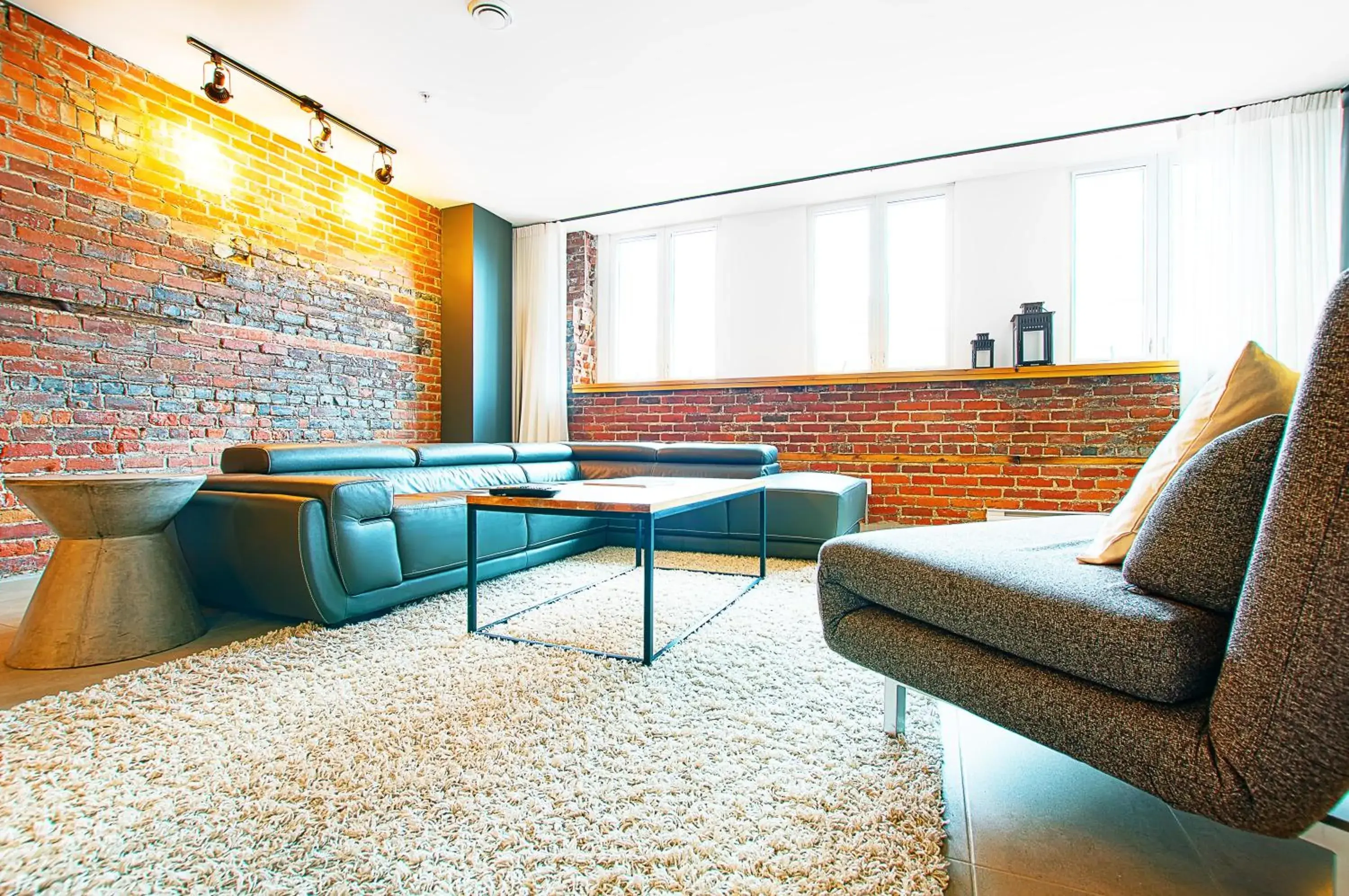 Two-Bedroom Penthouse Loft 402 - City View in Les Lofts St-Joseph - Par Les Lofts Vieux-Québec Two-Bedroom Penthouse Loft 402 - City View in Les Lofts St-Joseph - Par Les Lofts Vieux-Québec