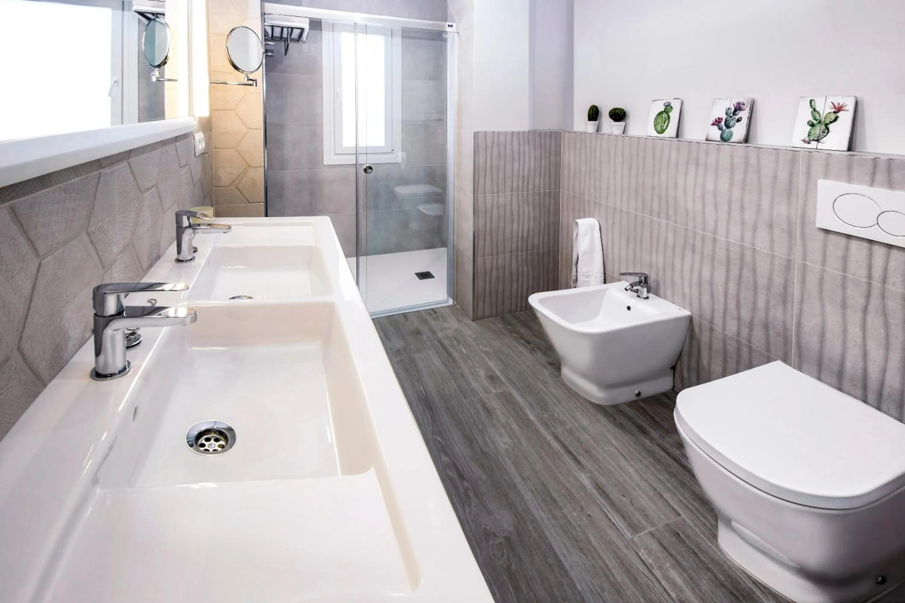 Bathroom in Apartamentos Perla Marina