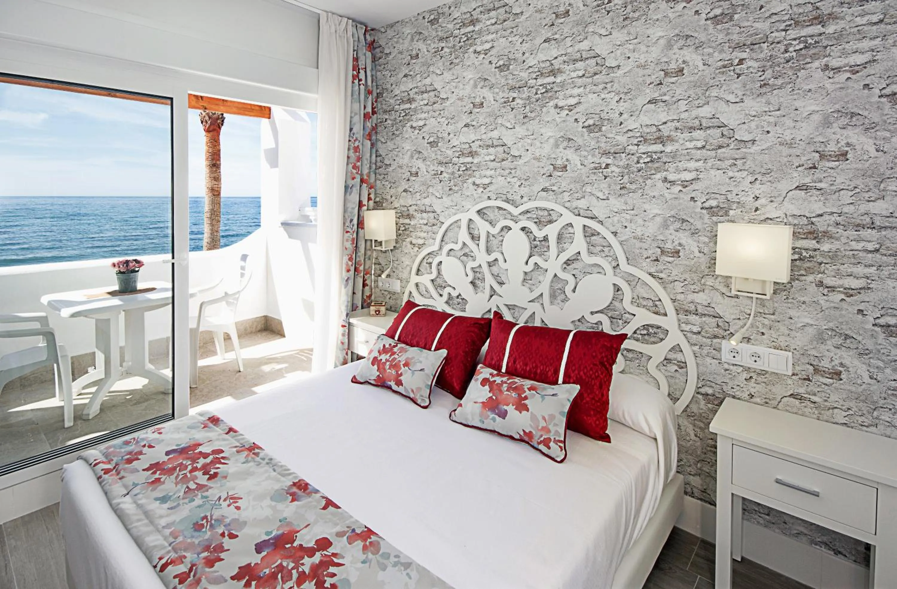 Bedroom, Bed in Apartamentos Perla Marina