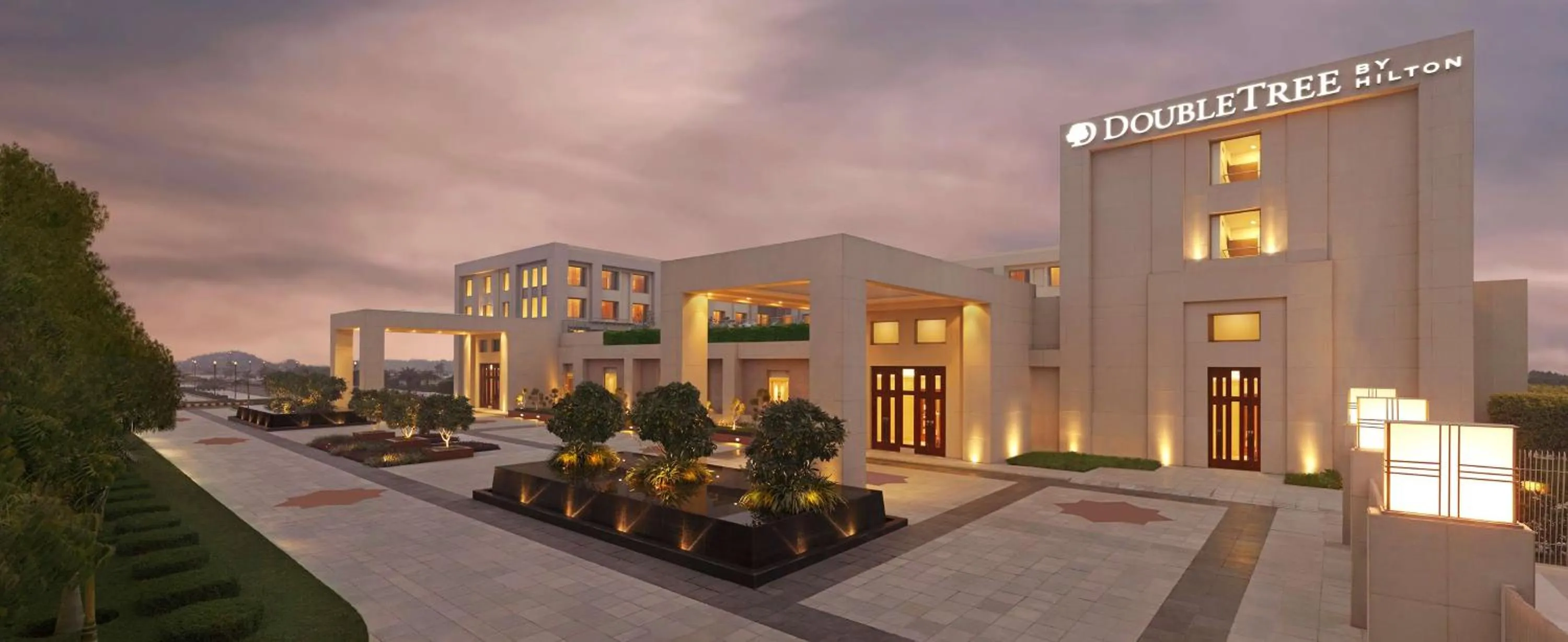 Property building in DoubleTree by Hilton Agra