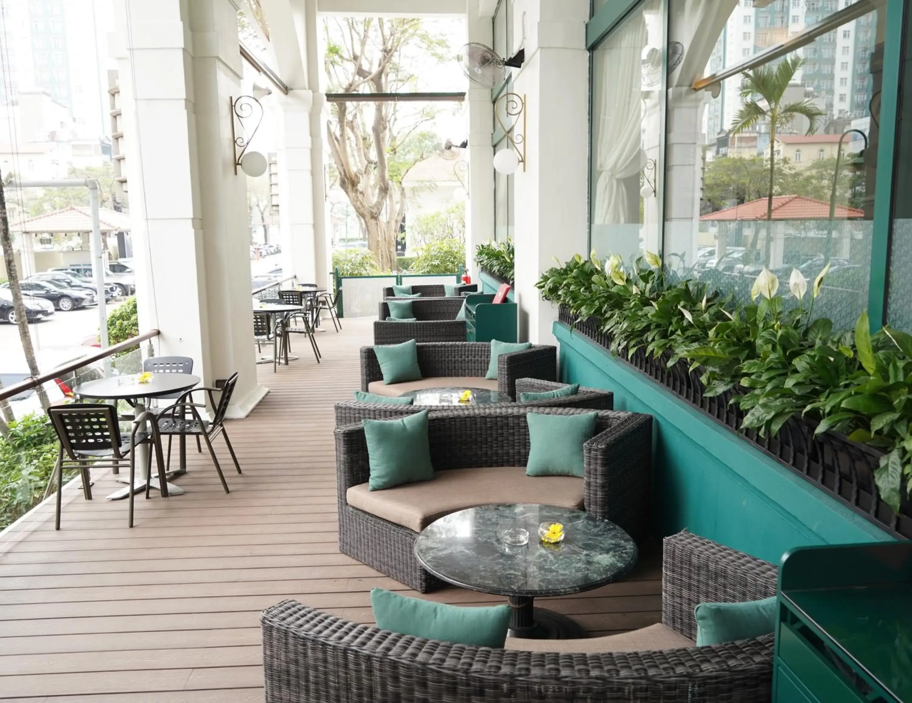 Restaurant/places to eat in Daeha Serviced Apartment Restaurant/places to eat in Daeha Serviced Apartment