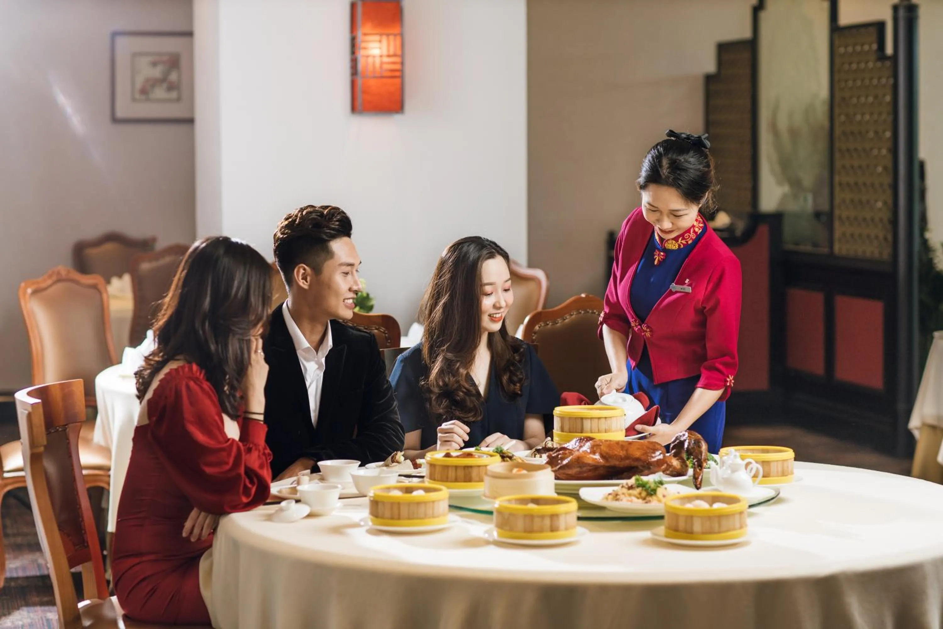 Restaurant/places to eat in Daeha Serviced Apartment