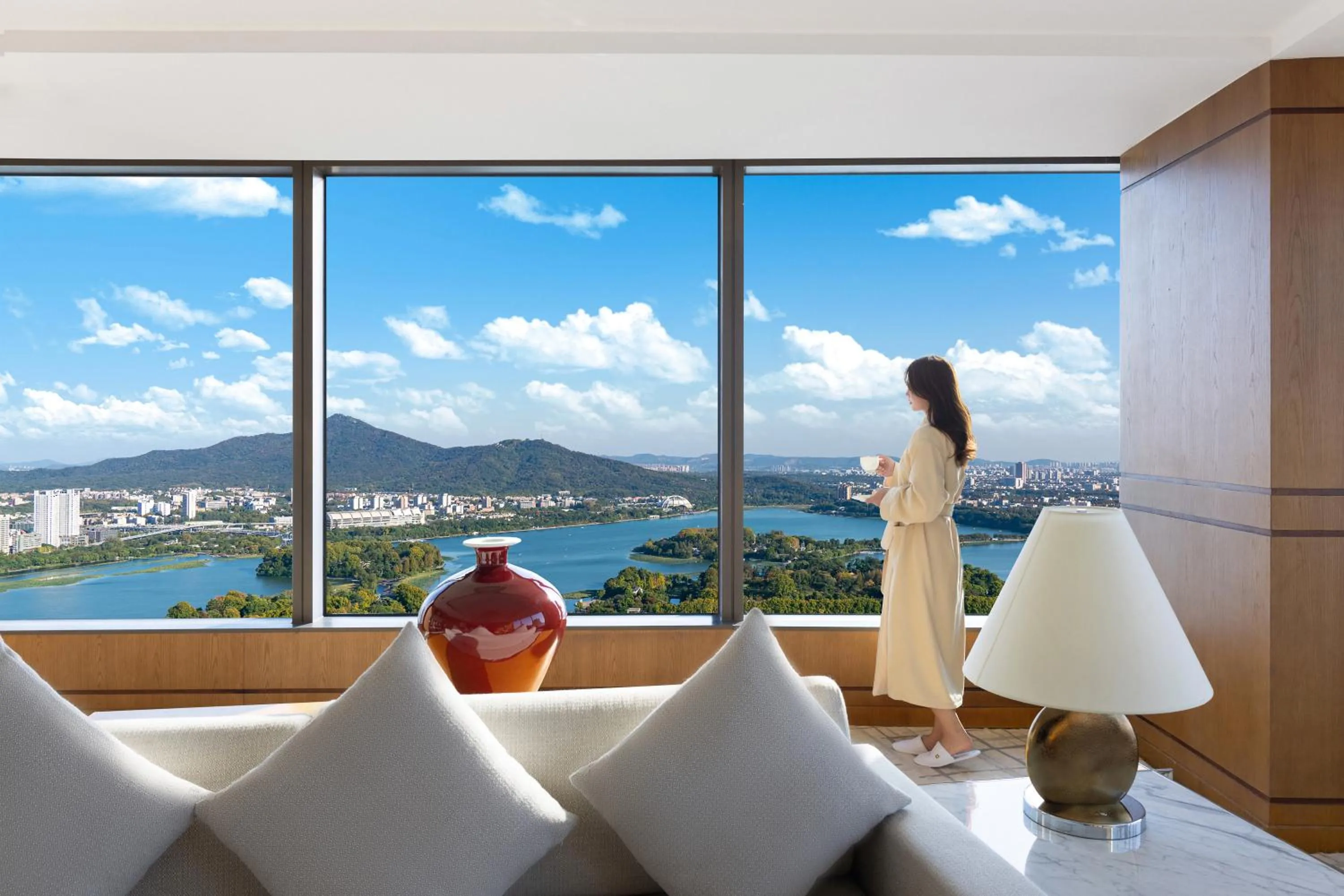 Lake view in Shangri-La Nanjing