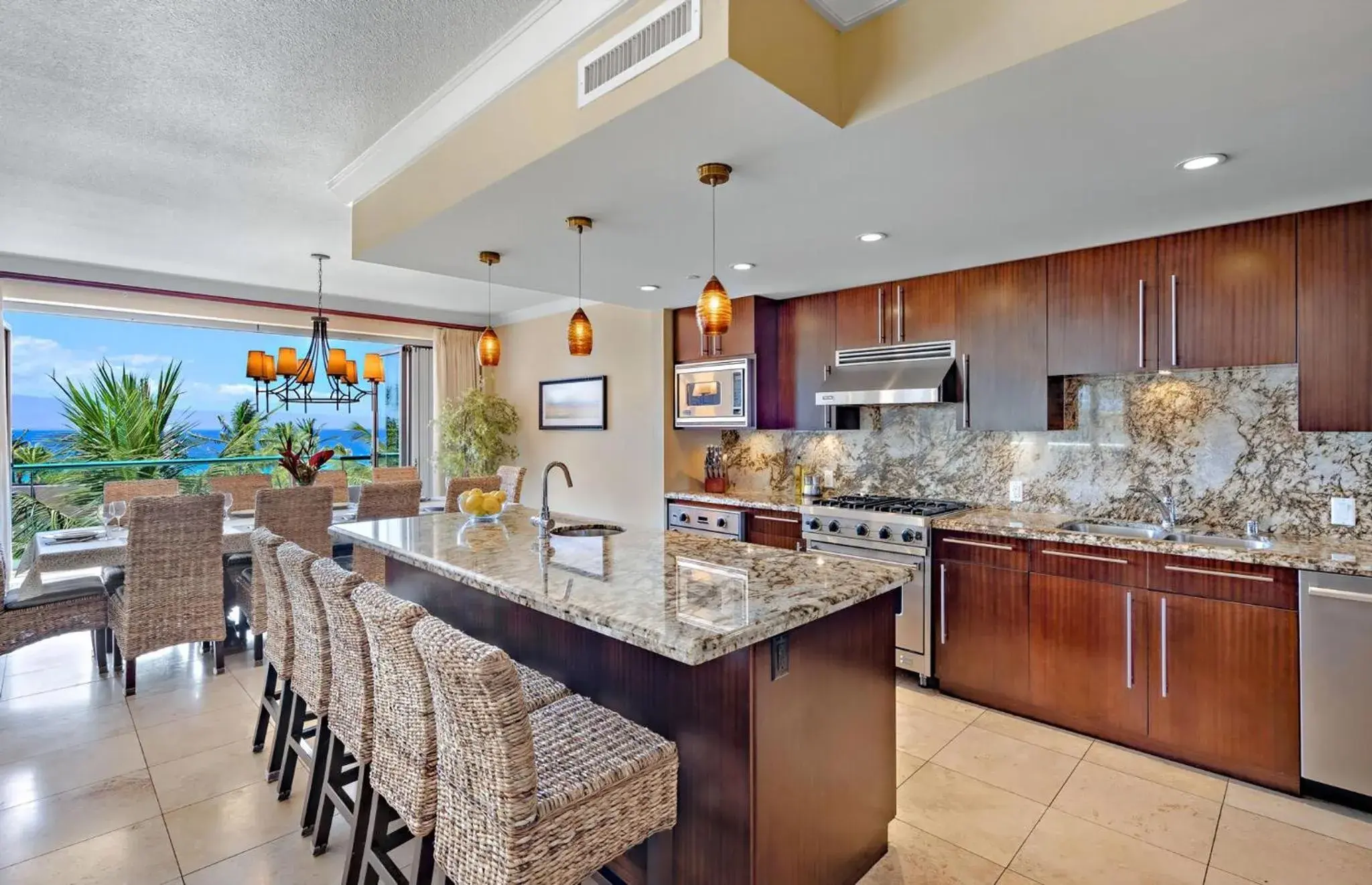 Property building in Honua Kai Resort And Spa By Maui Resort Rentals Property building in Honua Kai Resort And Spa By Maui Resort Rentals