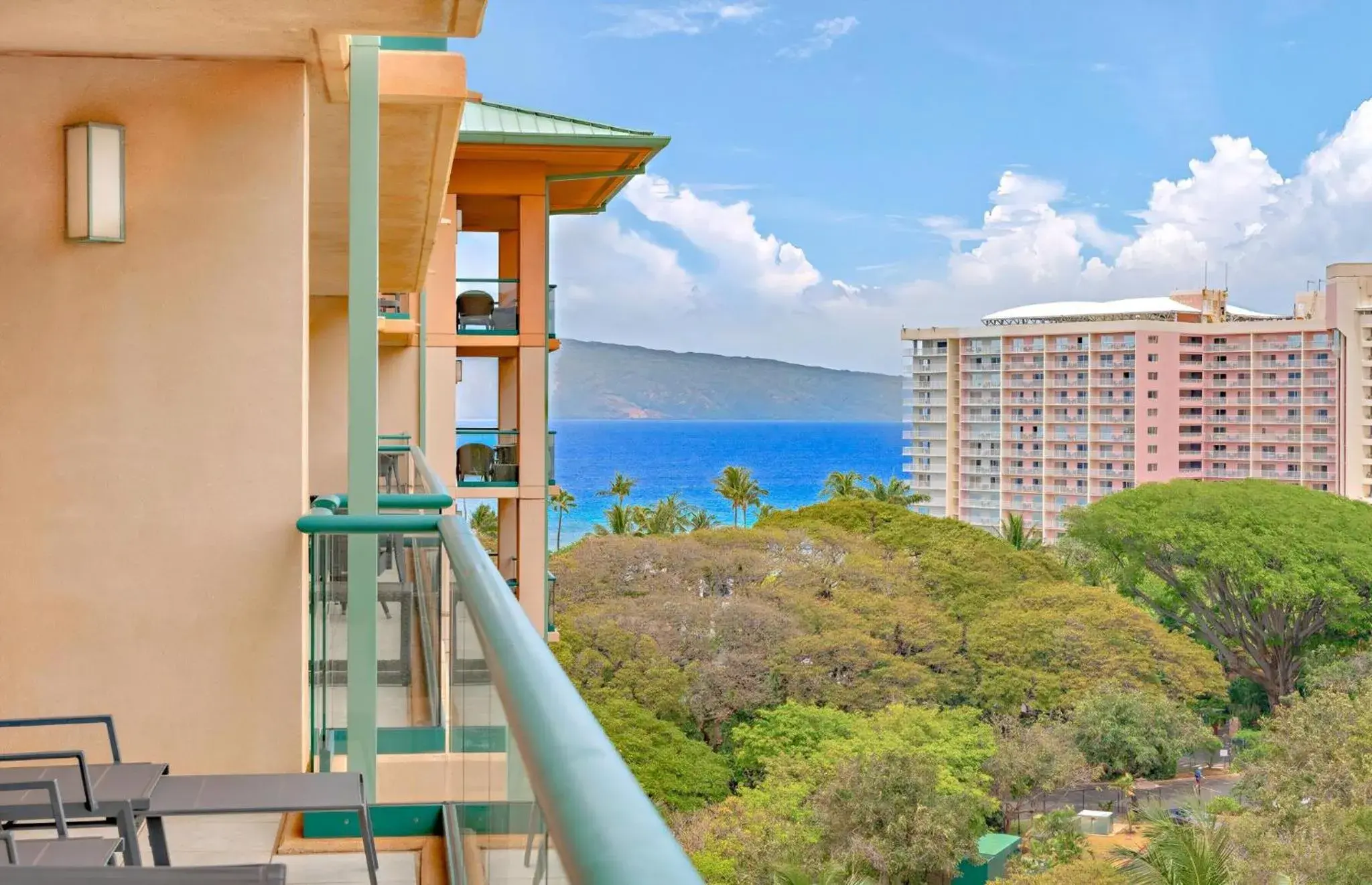 Property building in Honua Kai Resort And Spa By Maui Resort Rentals Property building in Honua Kai Resort And Spa By Maui Resort Rentals