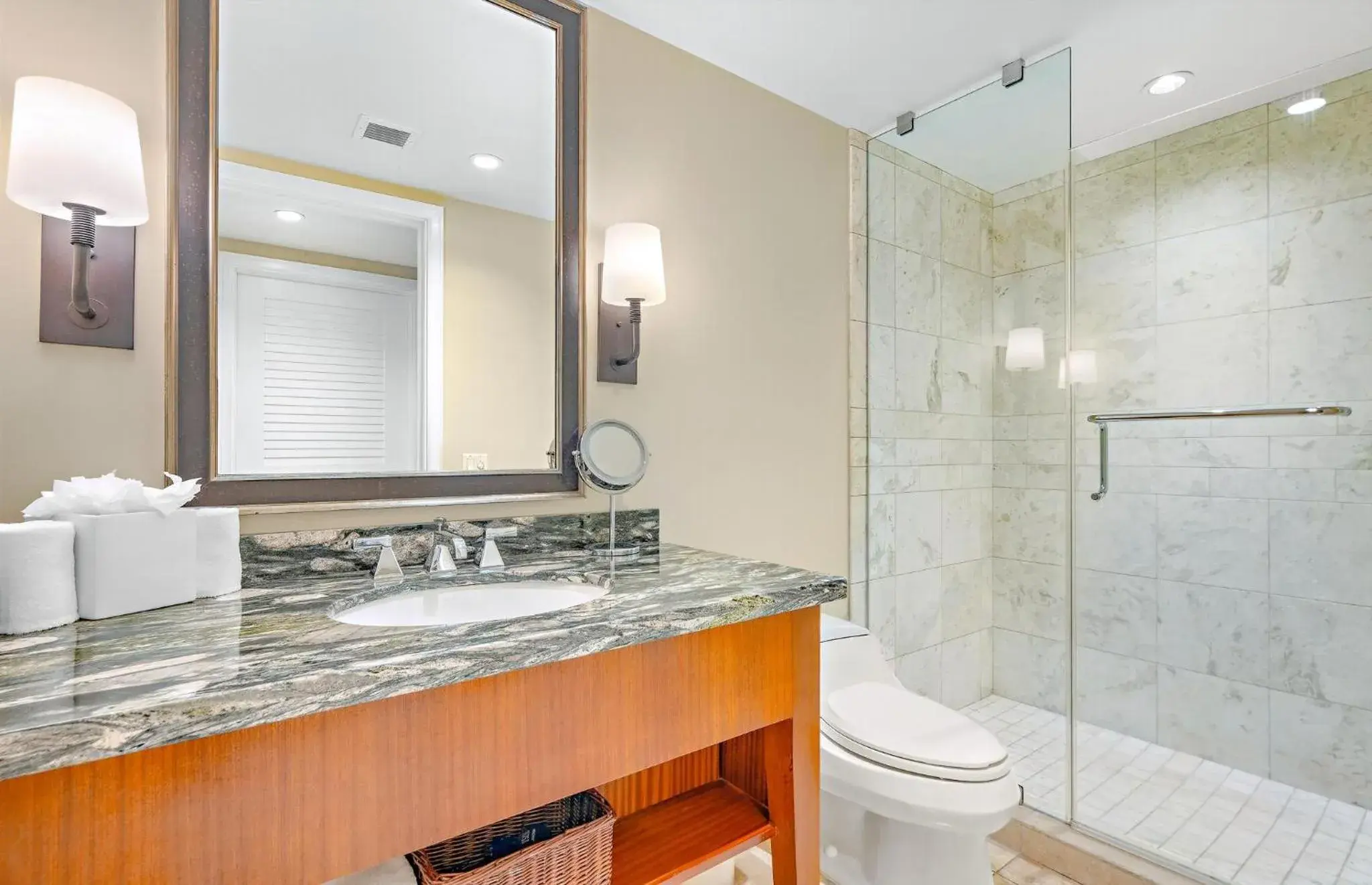 Property building in Honua Kai Resort And Spa By Maui Resort Rentals Property building in Honua Kai Resort And Spa By Maui Resort Rentals