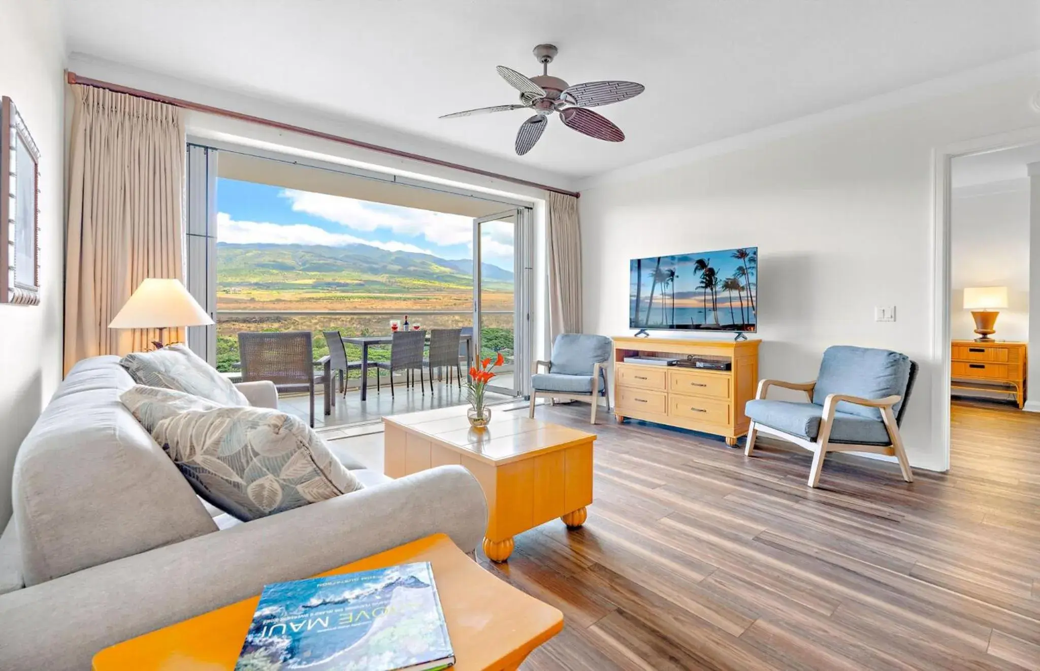 Property building in Honua Kai Resort And Spa By Maui Resort Rentals Property building in Honua Kai Resort And Spa By Maui Resort Rentals