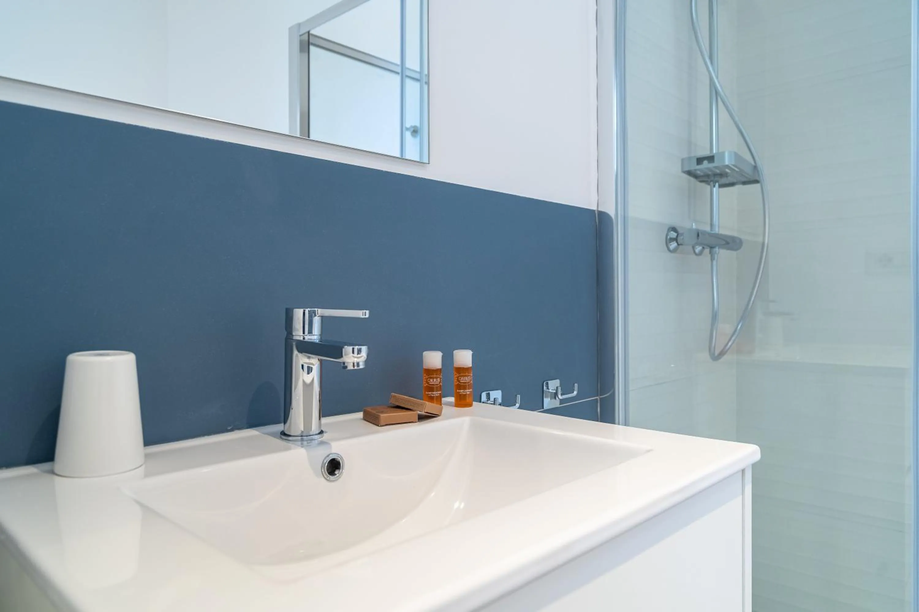 Shower in Dimore delle Zagare Molo