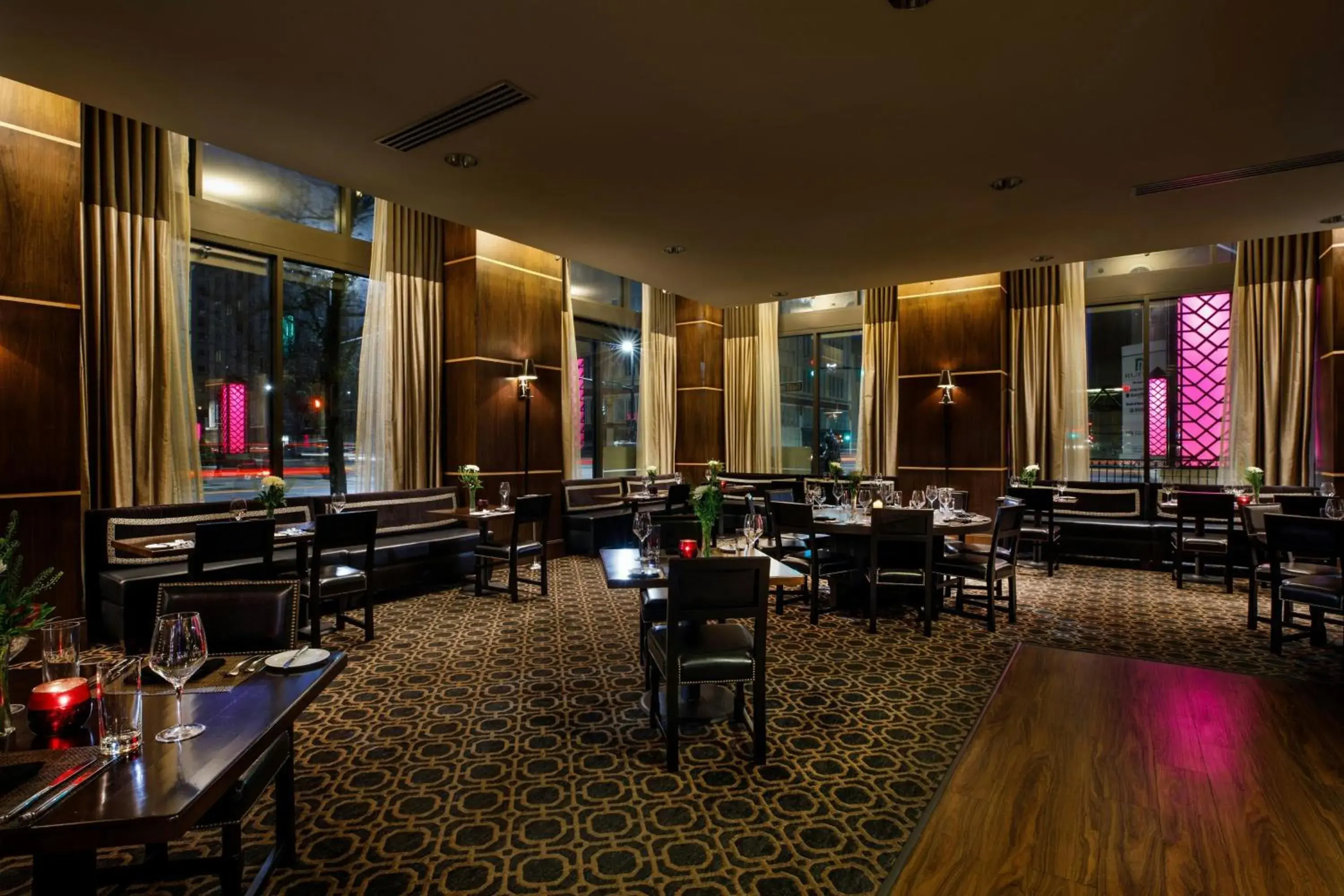 Restaurant/places to eat in Ambassador Hotel Wichita, Autograph Collection Restaurant/places to eat in Ambassador Hotel Wichita, Autograph Collection