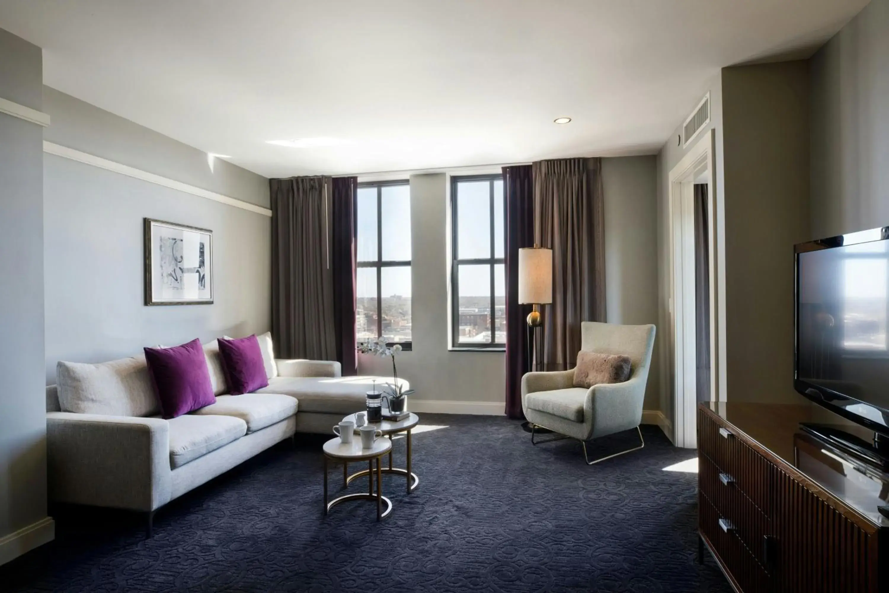 Ambassador Suite with City View in Ambassador Hotel Wichita, Autograph Collection Ambassador Suite with City View in Ambassador Hotel Wichita, Autograph Collection