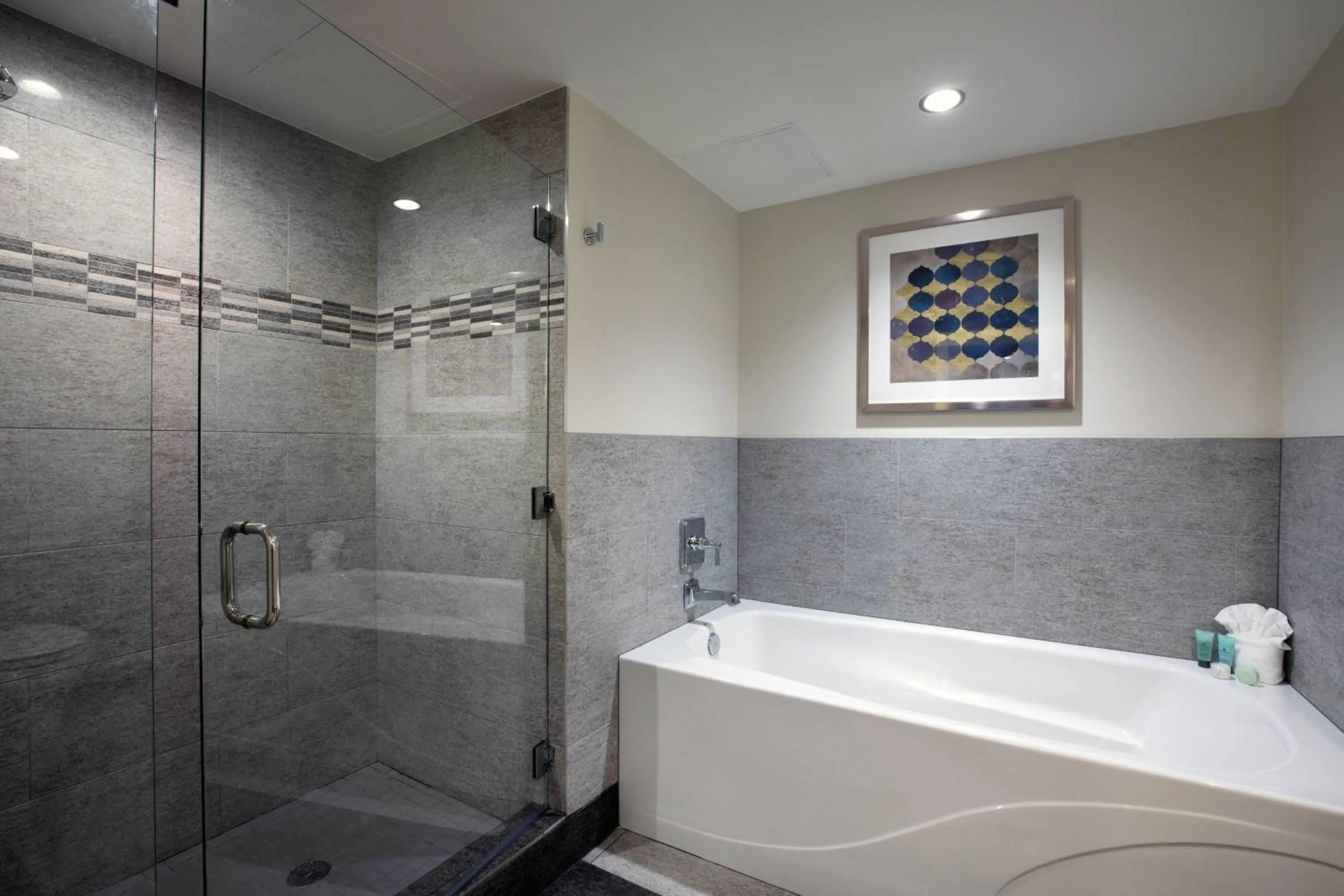 Bathroom in Ambassador Hotel Wichita, Autograph Collection