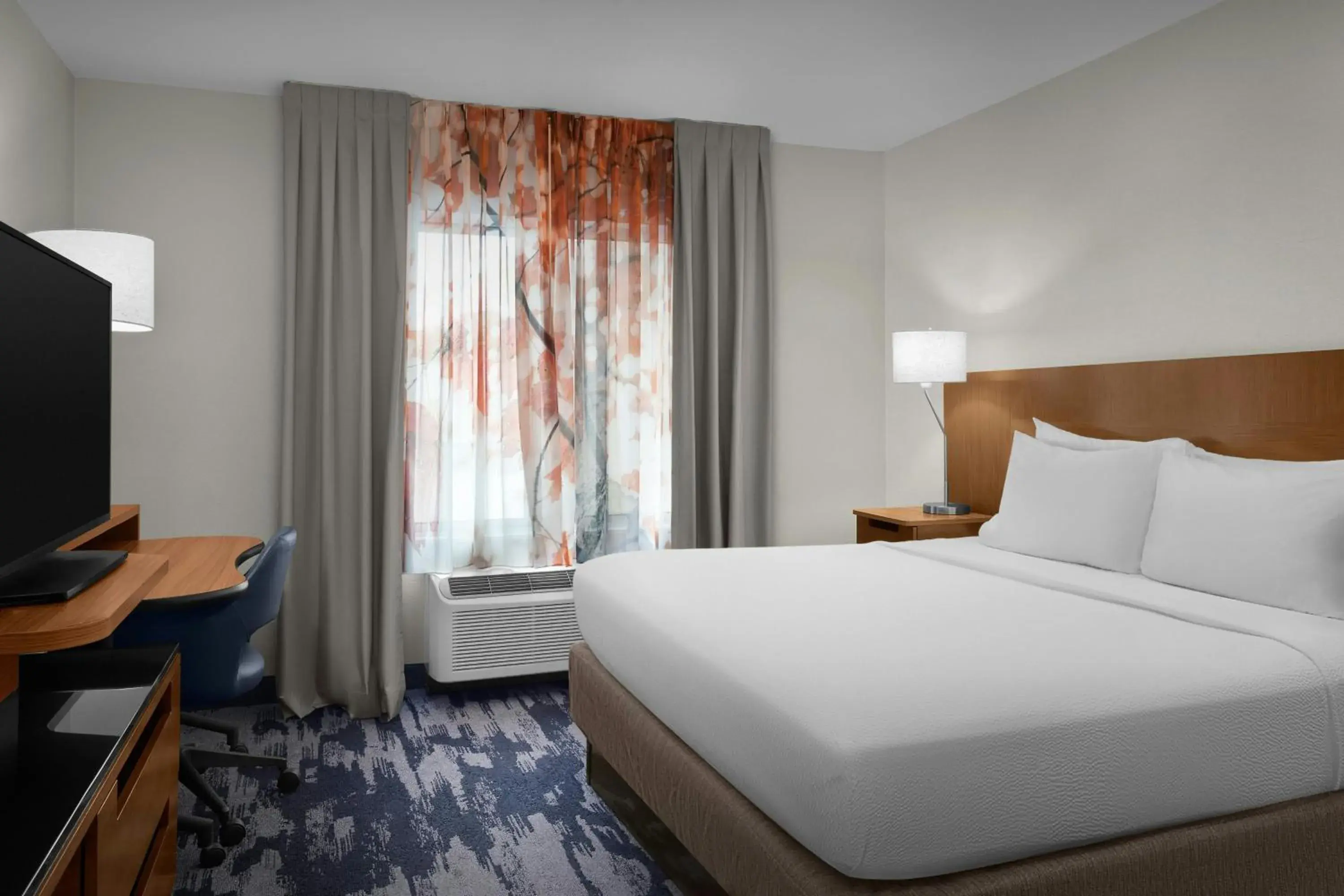 King Room in Fairfield Inn & Suites by Marriott Fayetteville North King Room in Fairfield Inn & Suites by Marriott Fayetteville North