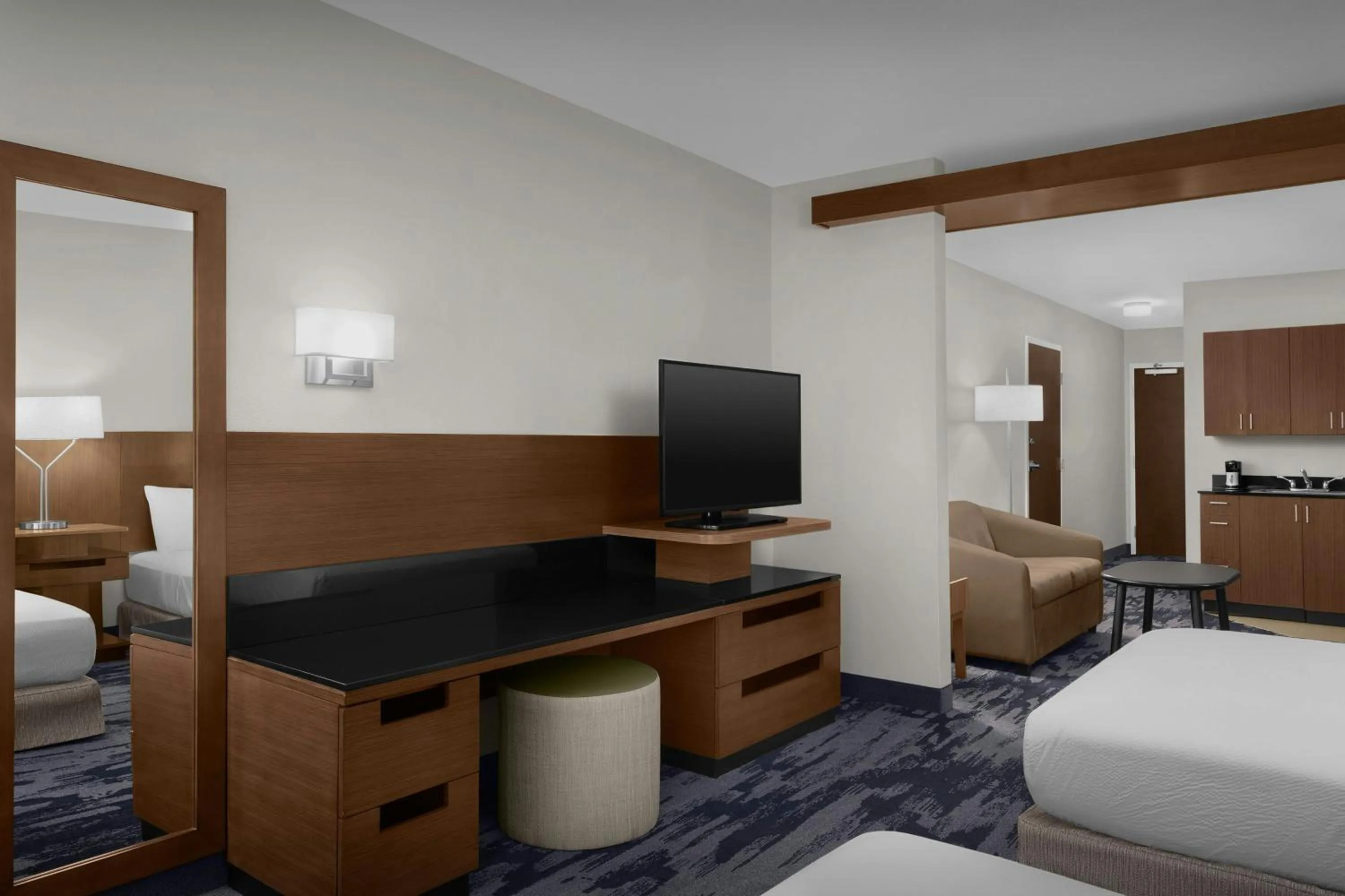 Bedroom, Bed in Fairfield Inn & Suites by Marriott Fayetteville North