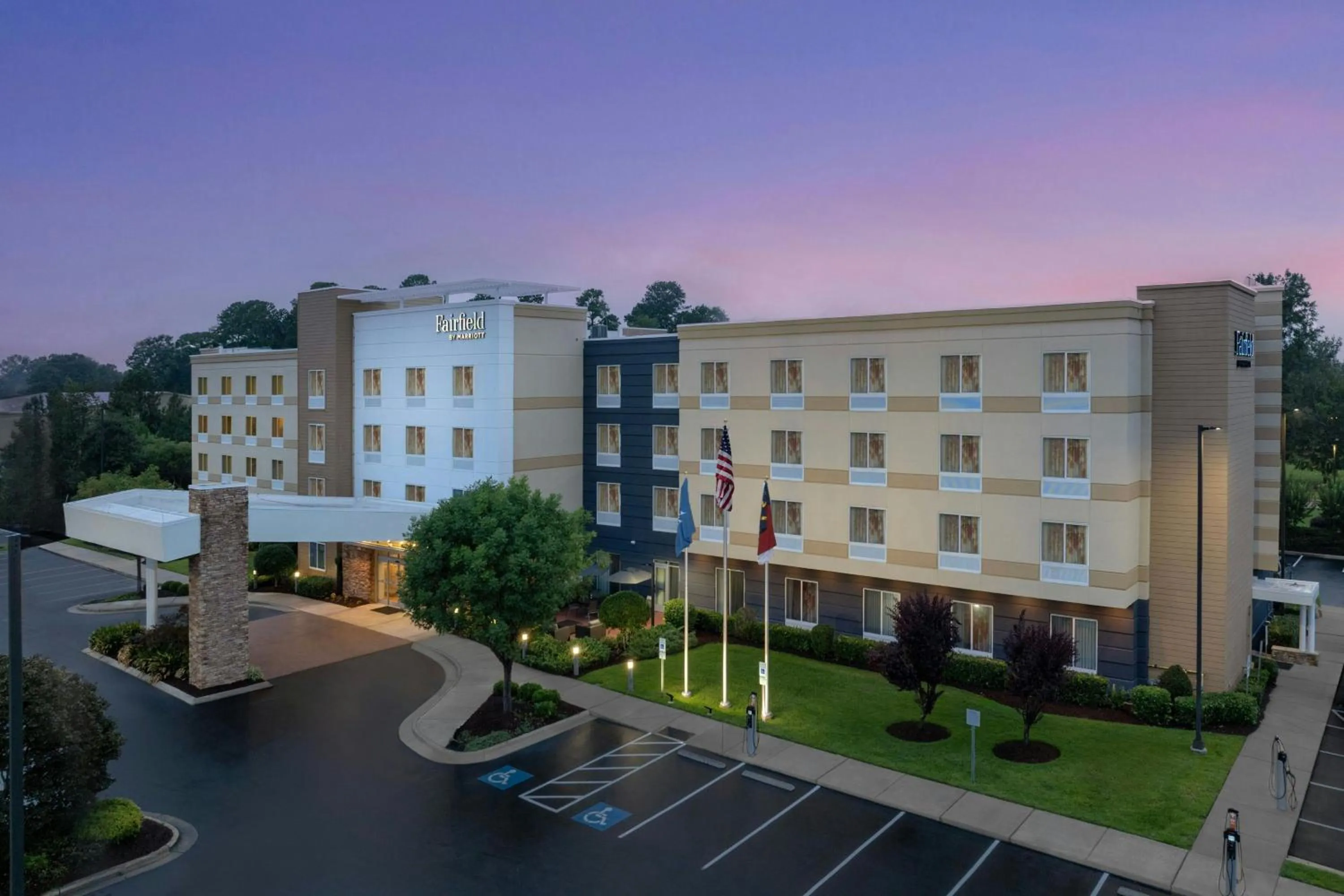 Property building in Fairfield Inn & Suites by Marriott Fayetteville North