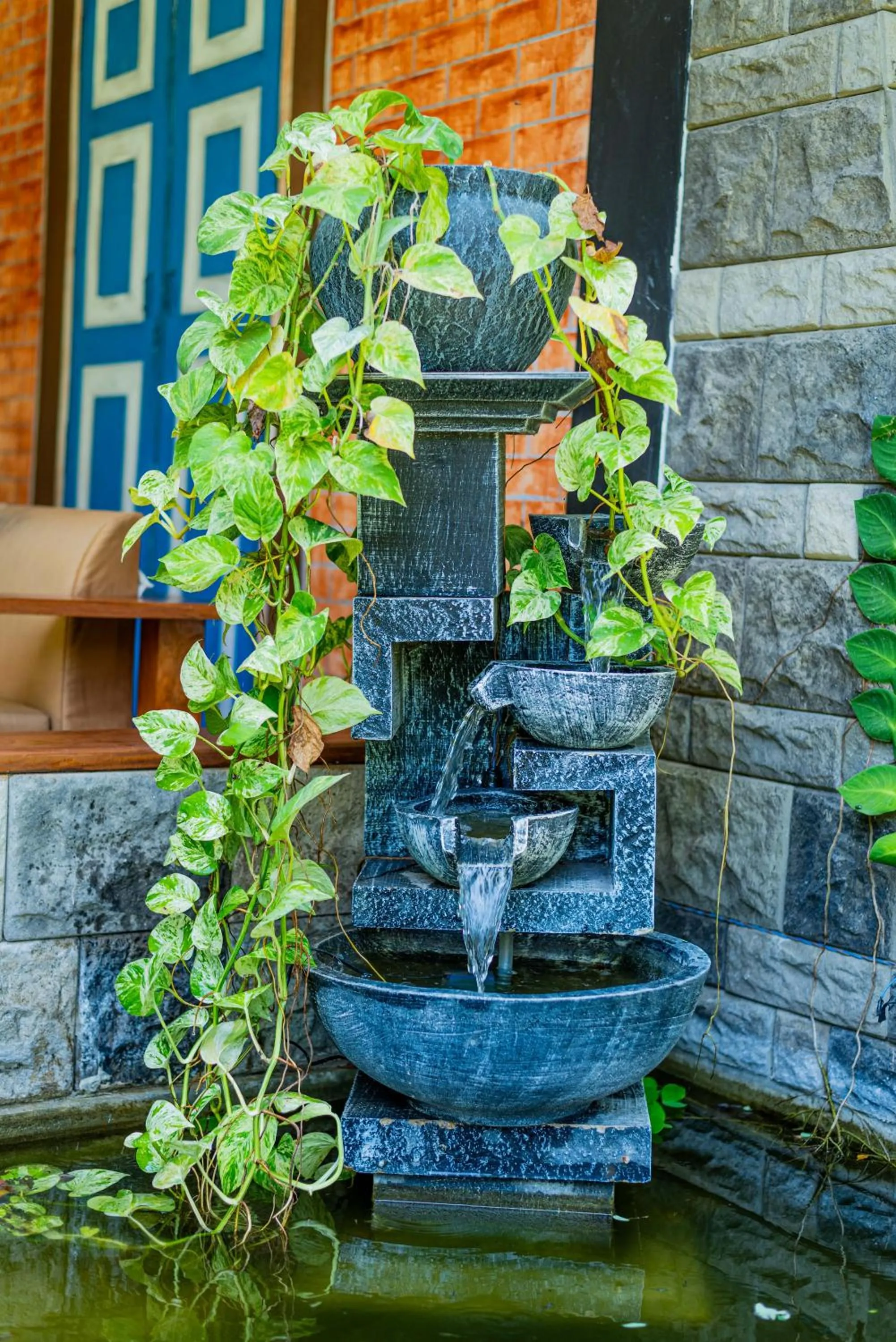Garden in Eco Hotel Black & White - Anuradhapura