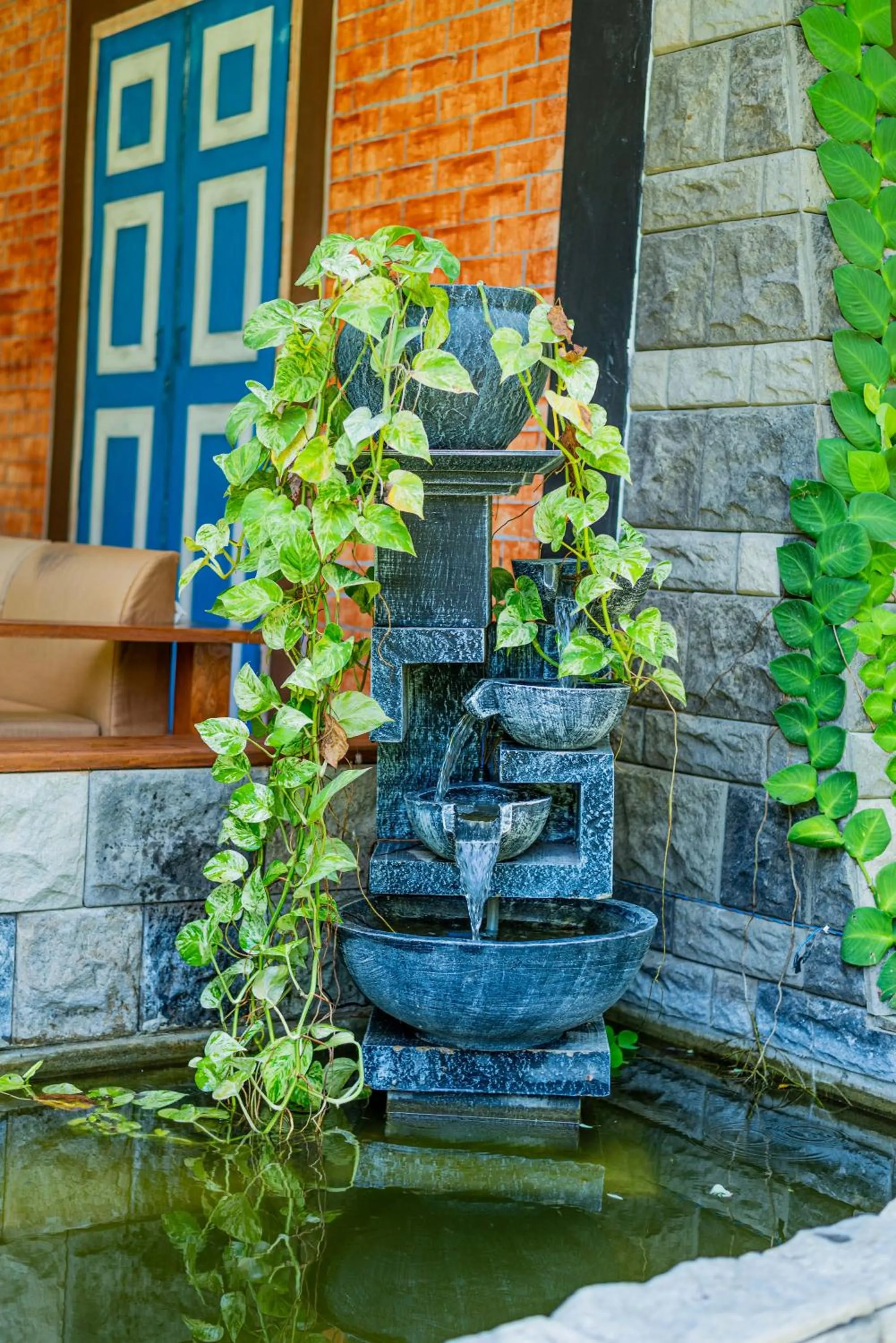 Garden in Eco Hotel Black & White - Anuradhapura
