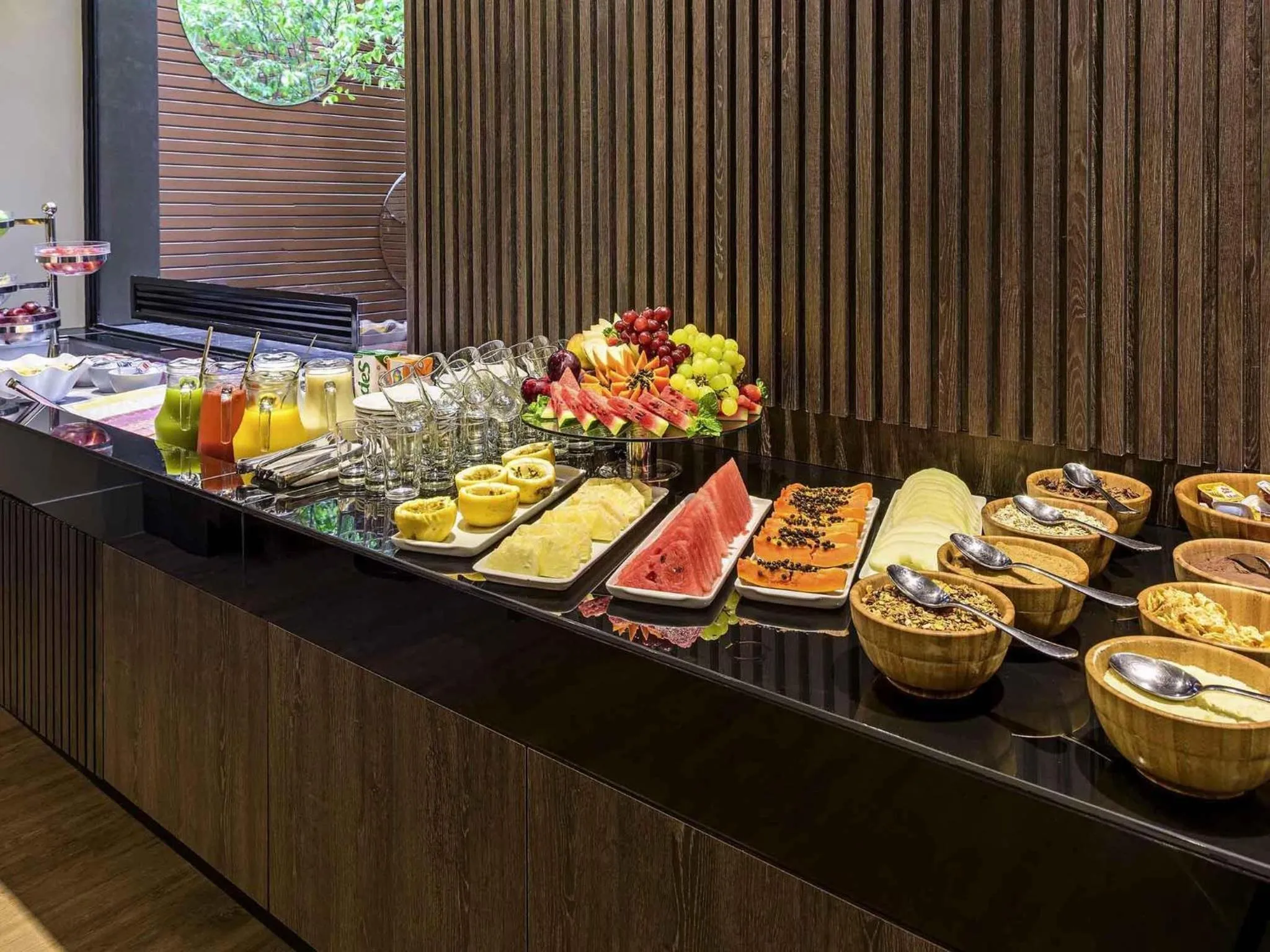 Restaurant/places to eat in Novotel Florianopolis