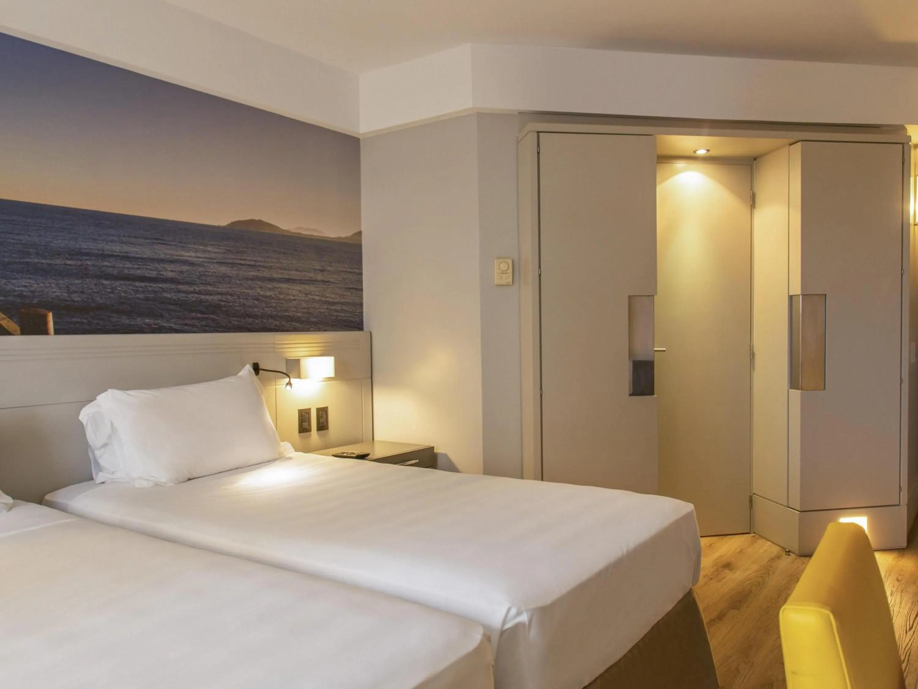 Bedroom, Bed in Novotel Florianopolis