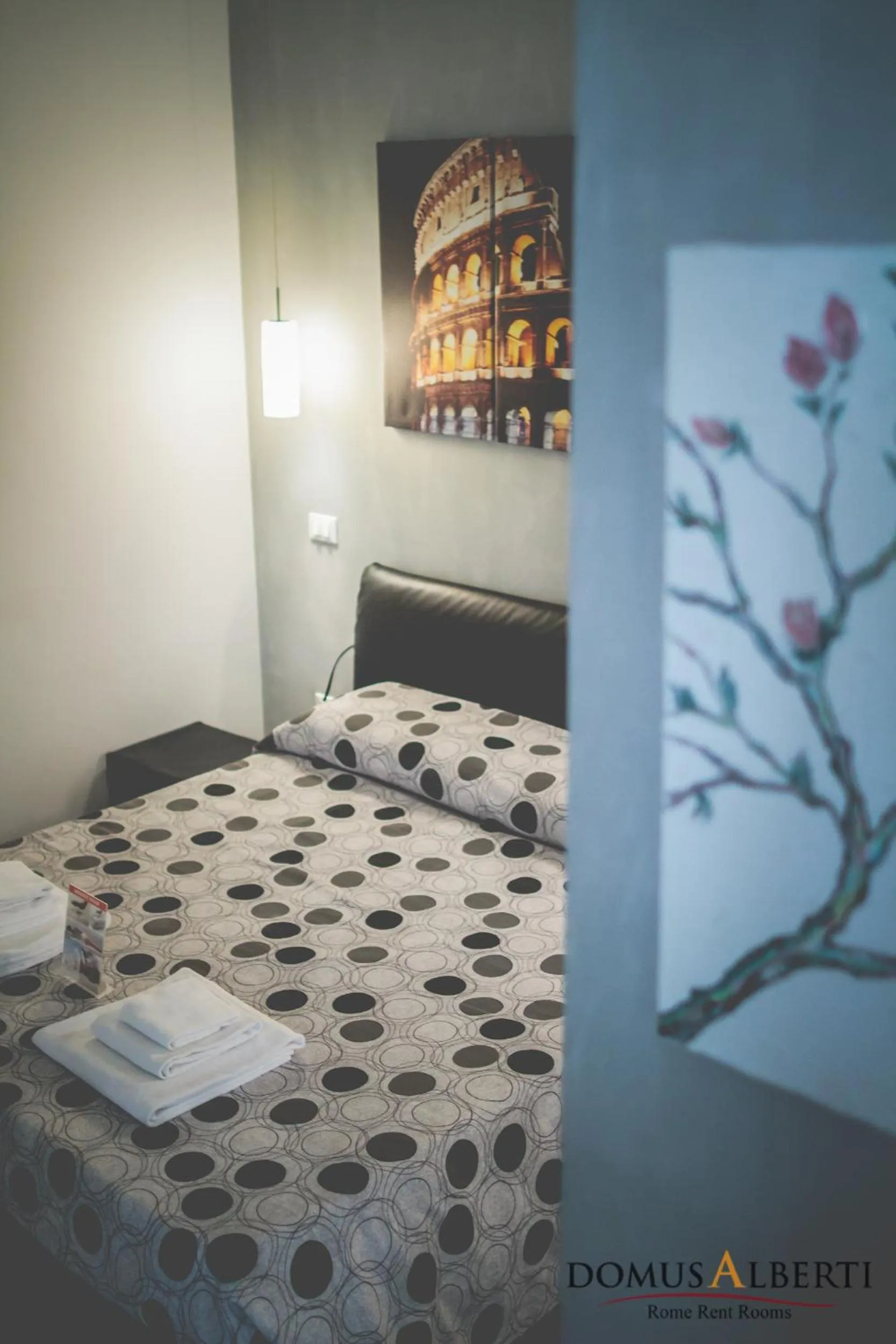 Bed in Domus Alberti Bed & Breakfast