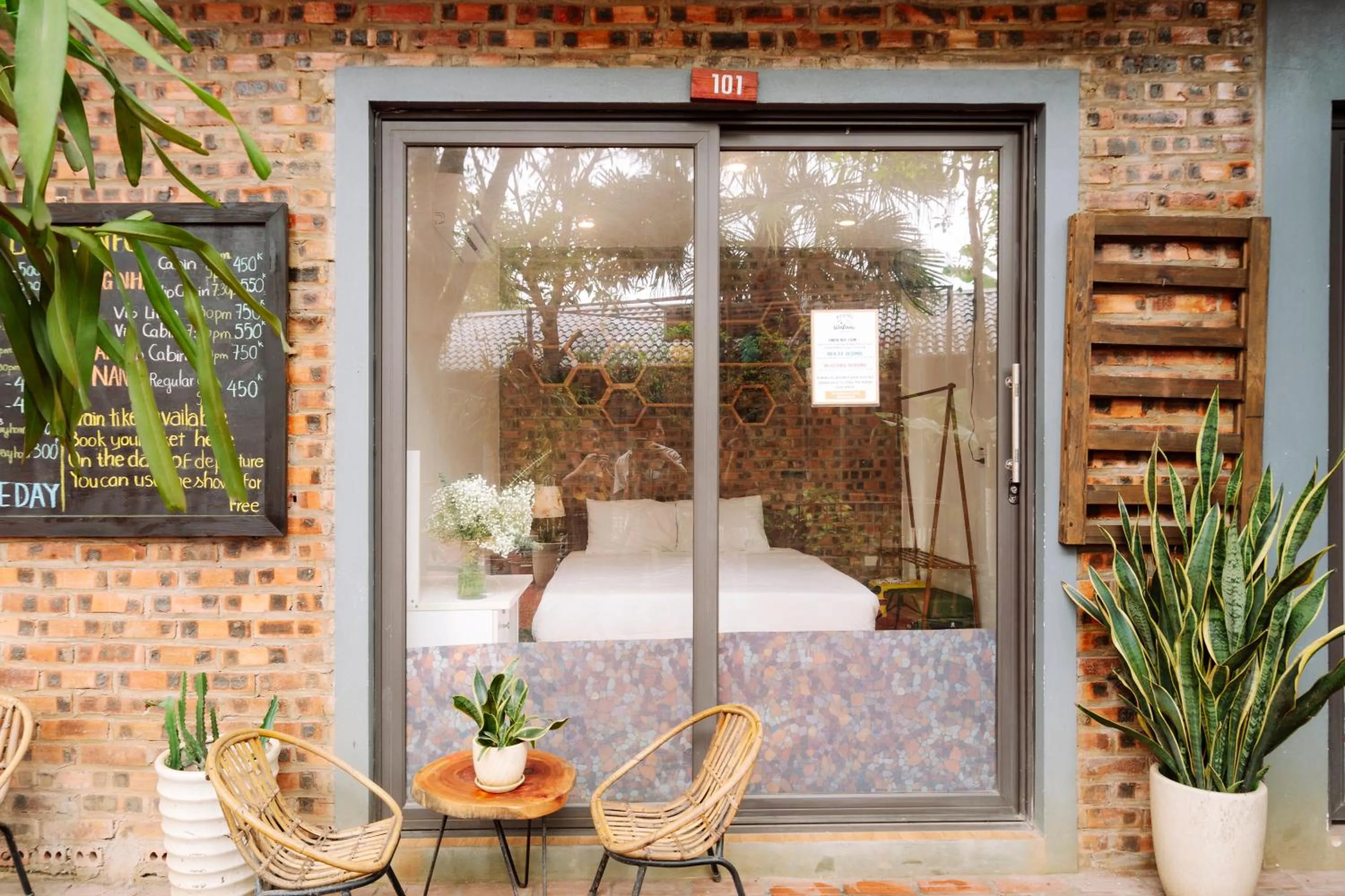 Patio in Wafami Hostel Ninh Binh