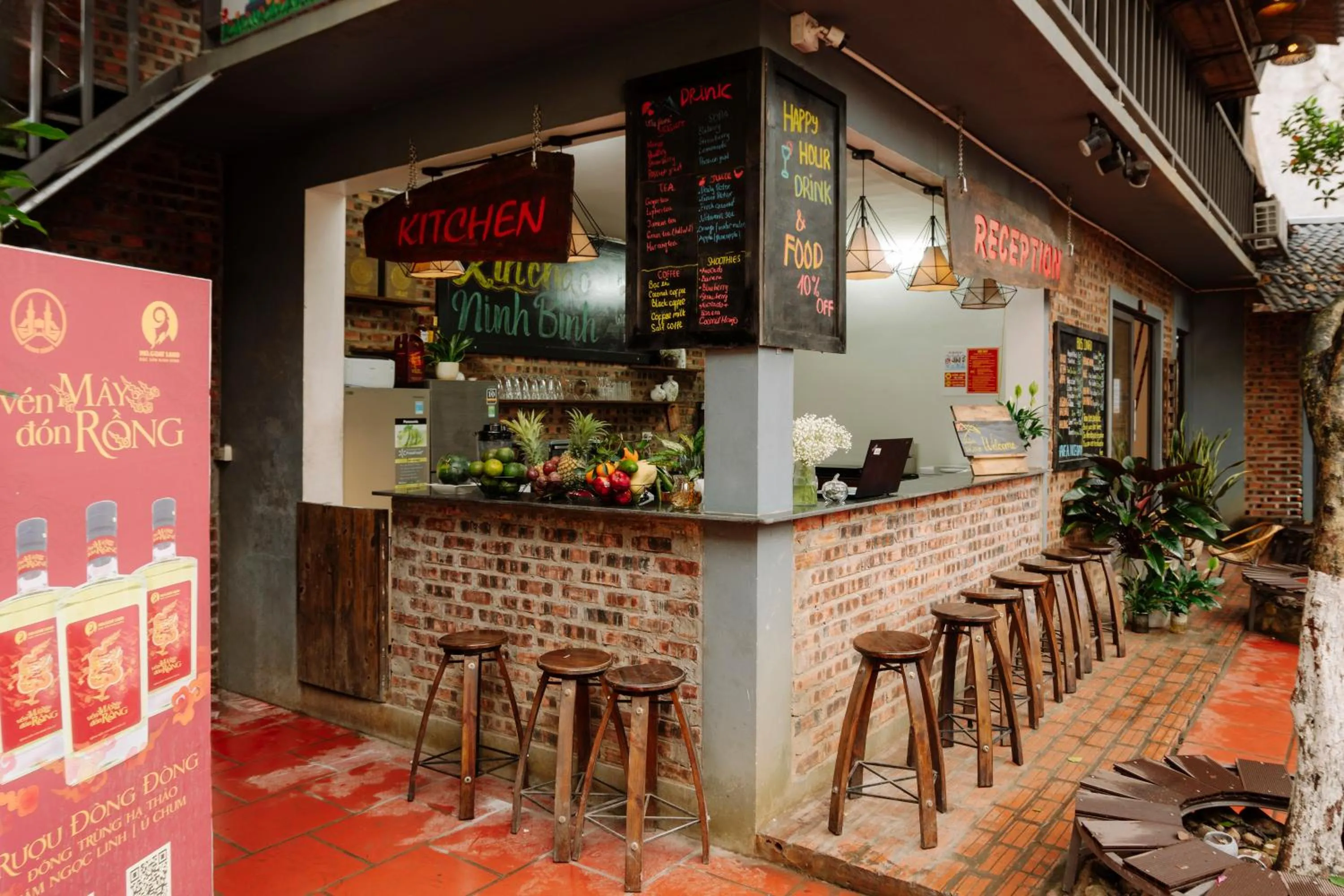 Restaurant/places to eat in Wafami Hostel Ninh Binh