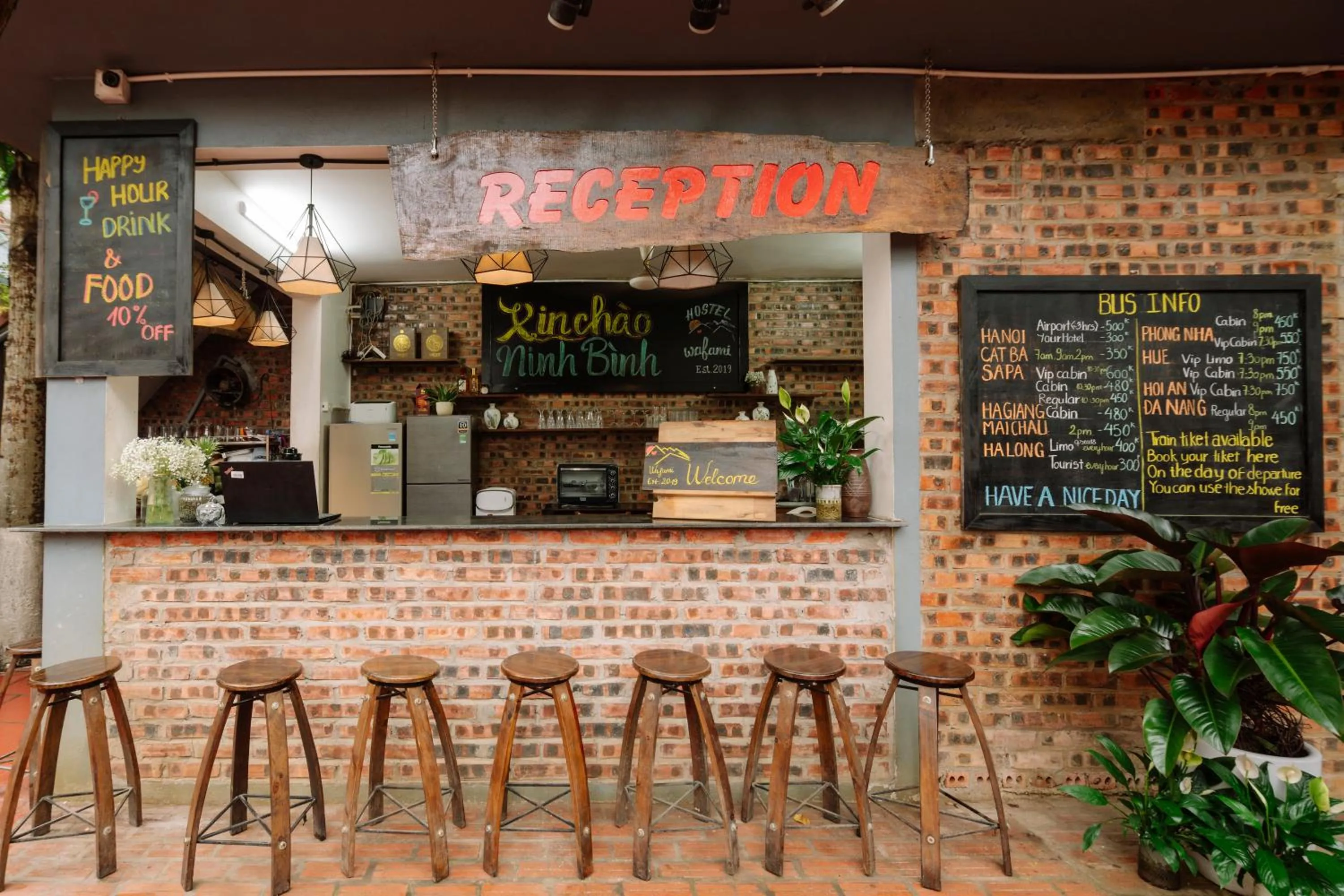 Restaurant/places to eat in Wafami Hostel Ninh Binh