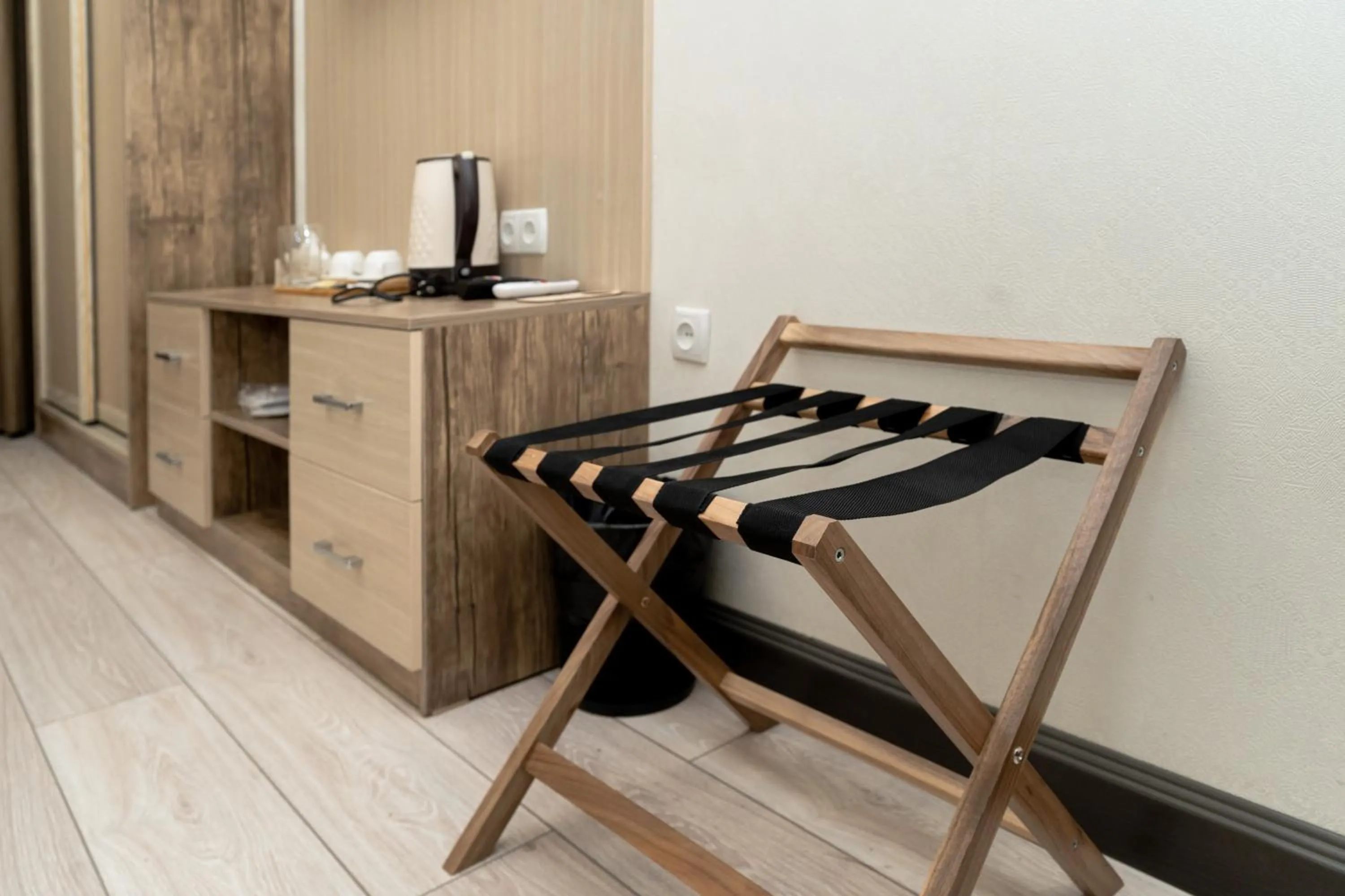 Coffee/tea facilities in The Heritage Tashkent