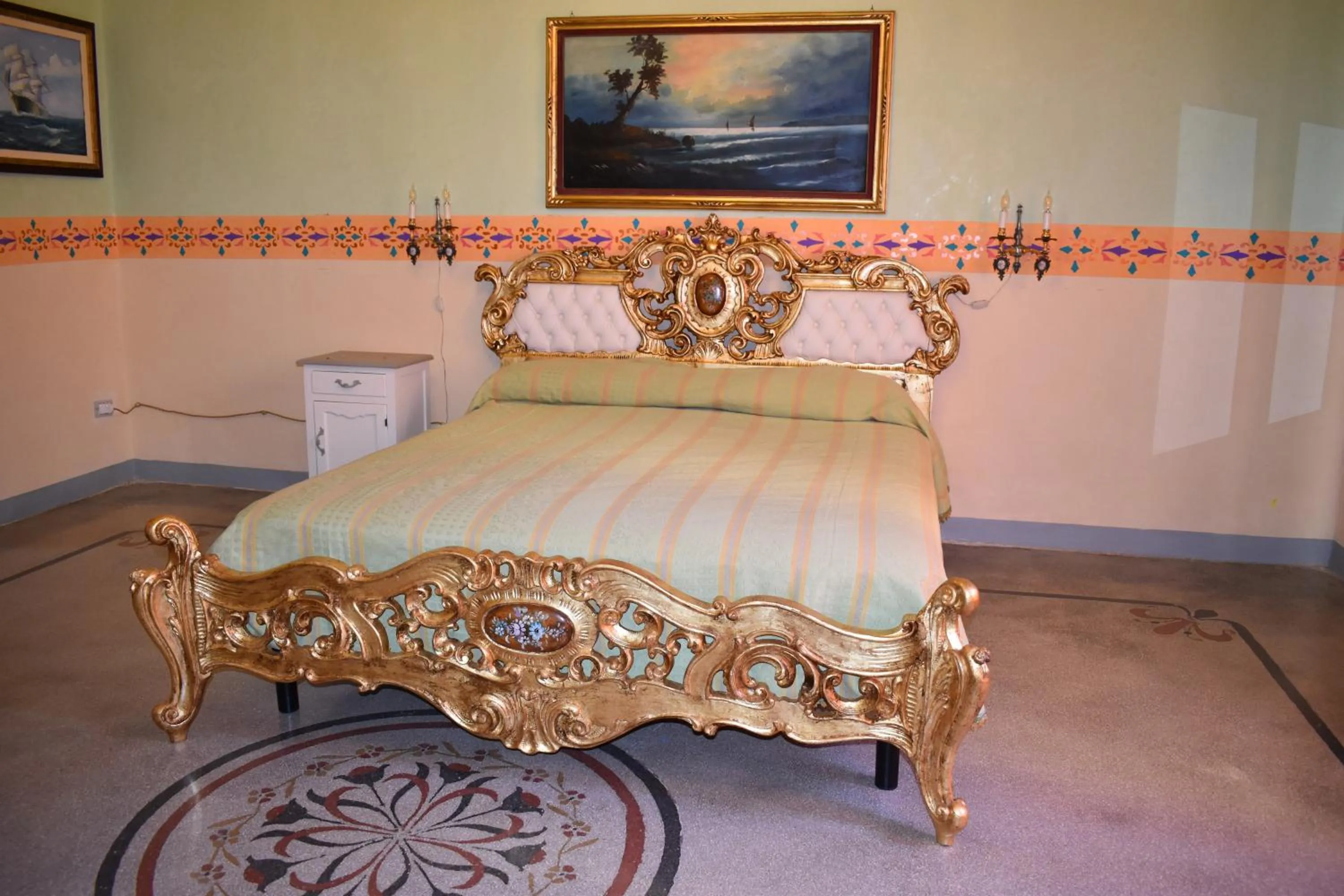 Bedroom, Bed in Borgo dei Filitti - B&B artistico - Piscina Solarium & Enoteca