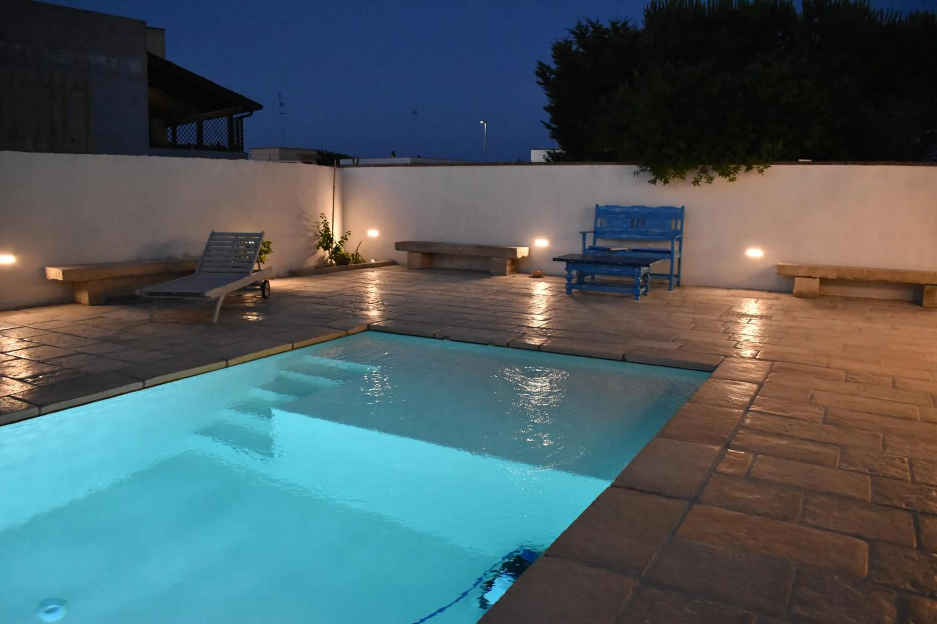 Night in Borgo dei Filitti - B&B artistico - Piscina Solarium & Enoteca