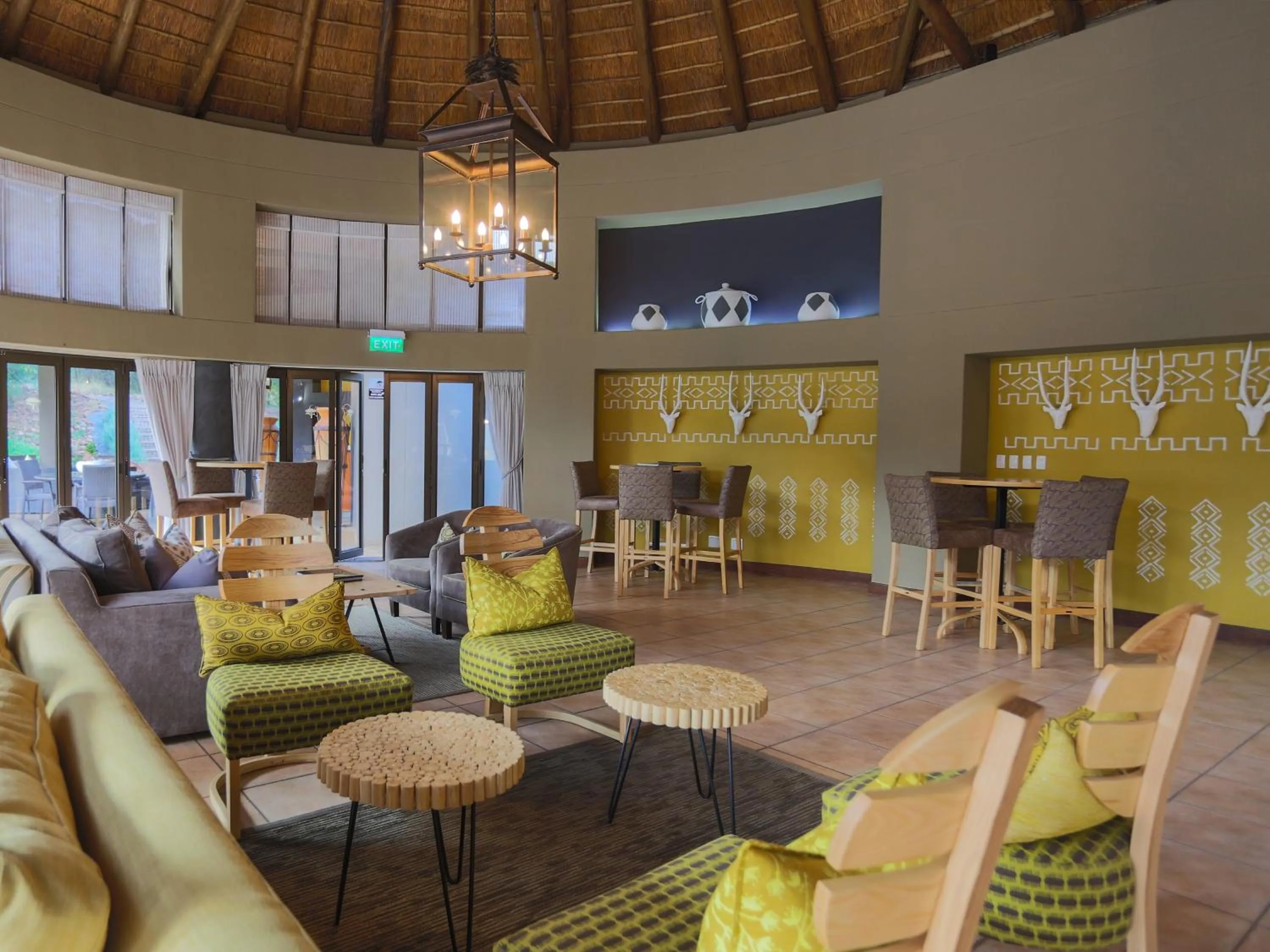 Lounge or bar in Ivory Tree Game Lodge
